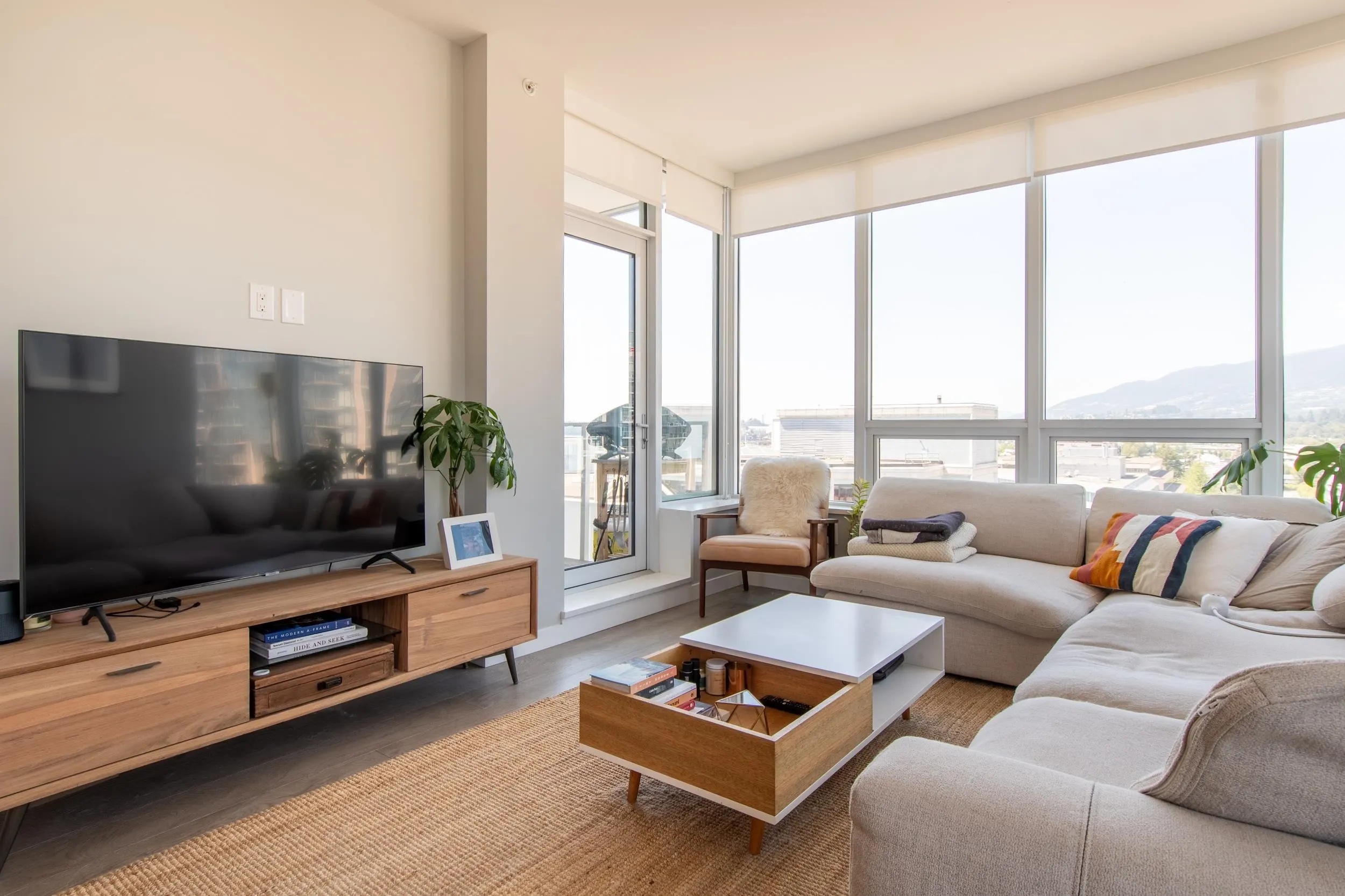 1106 118 Carrie Cates Court