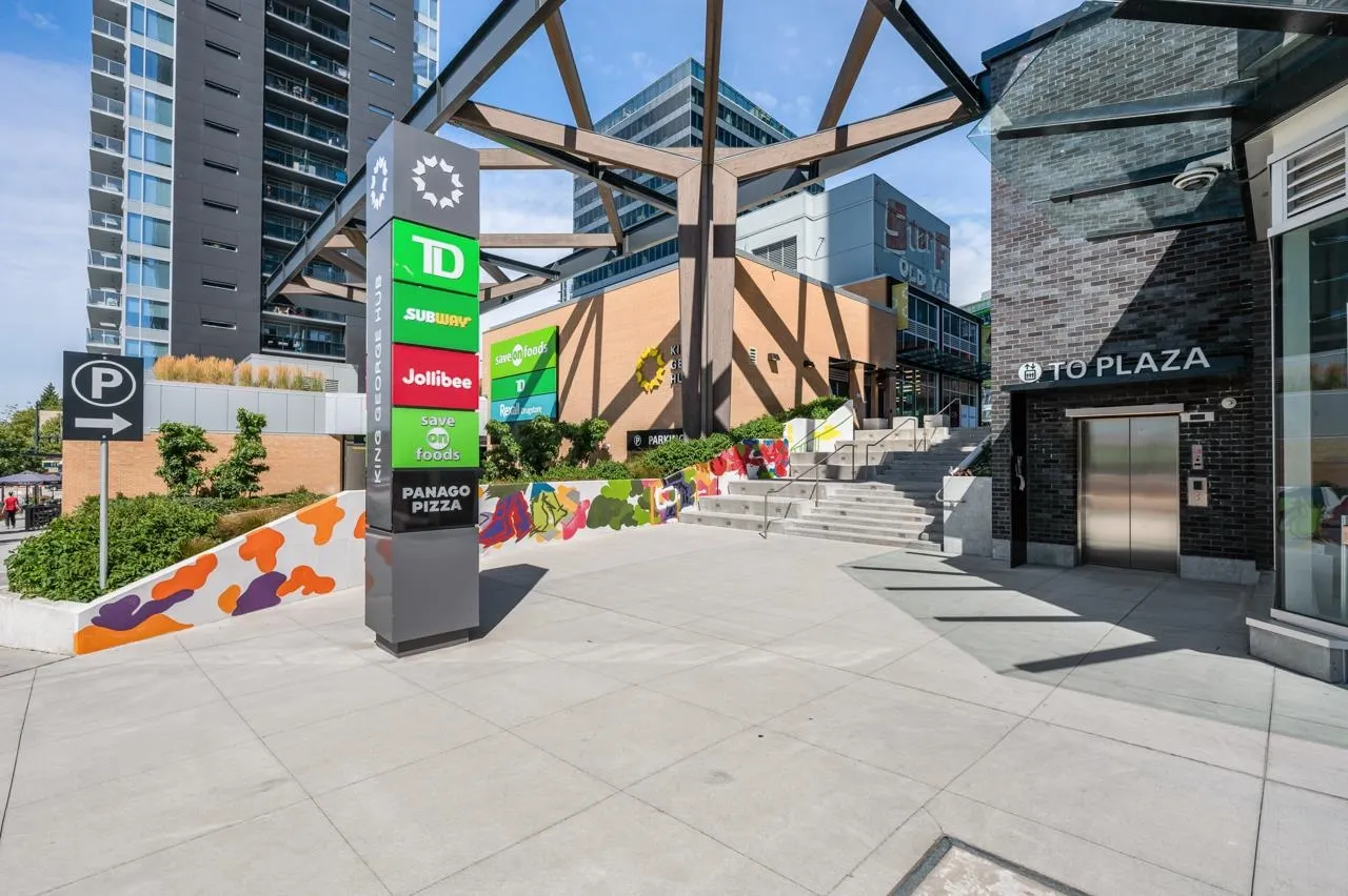 2208 13655 Fraser Highway