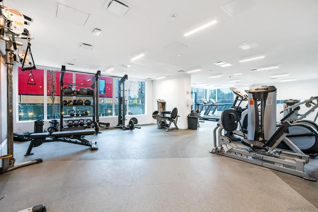 2208 13655 Fraser Highway