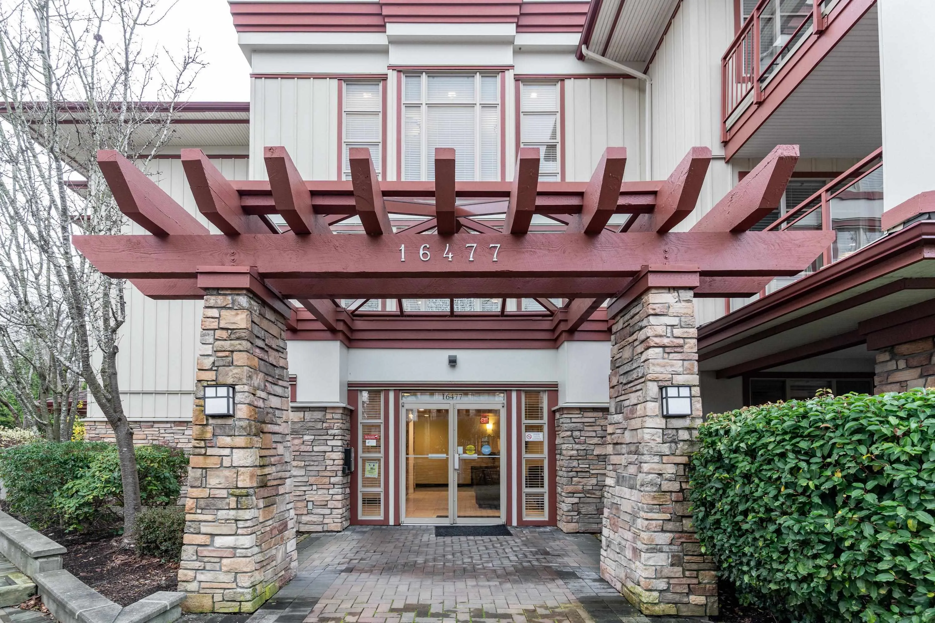 207 16477 64 Avenue