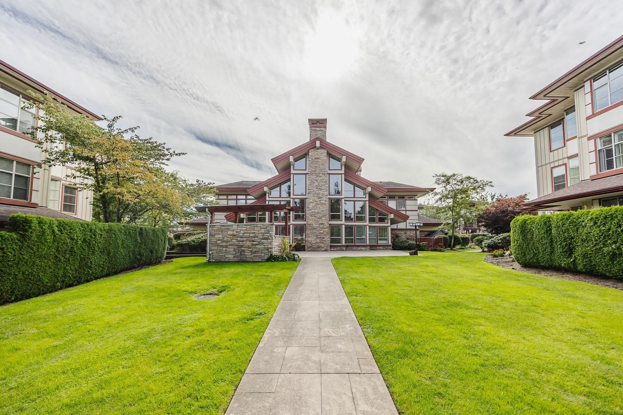207 16477 64 Avenue