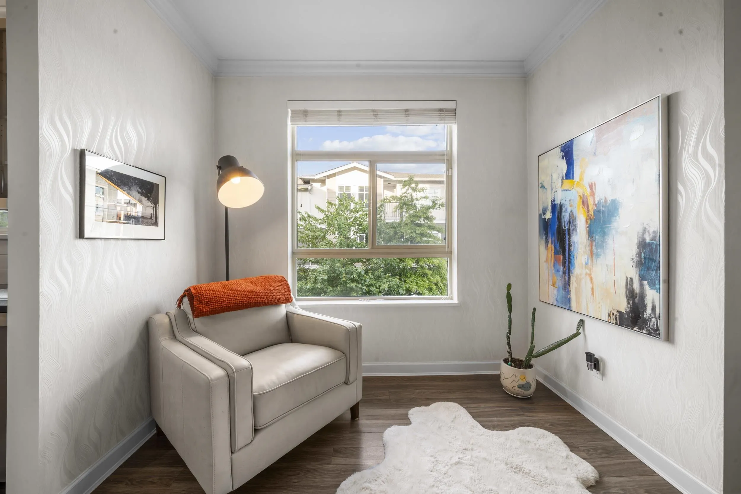201 20861 83 Avenue