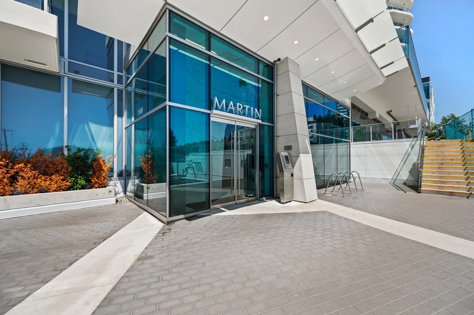 1601 1500 Martin Street