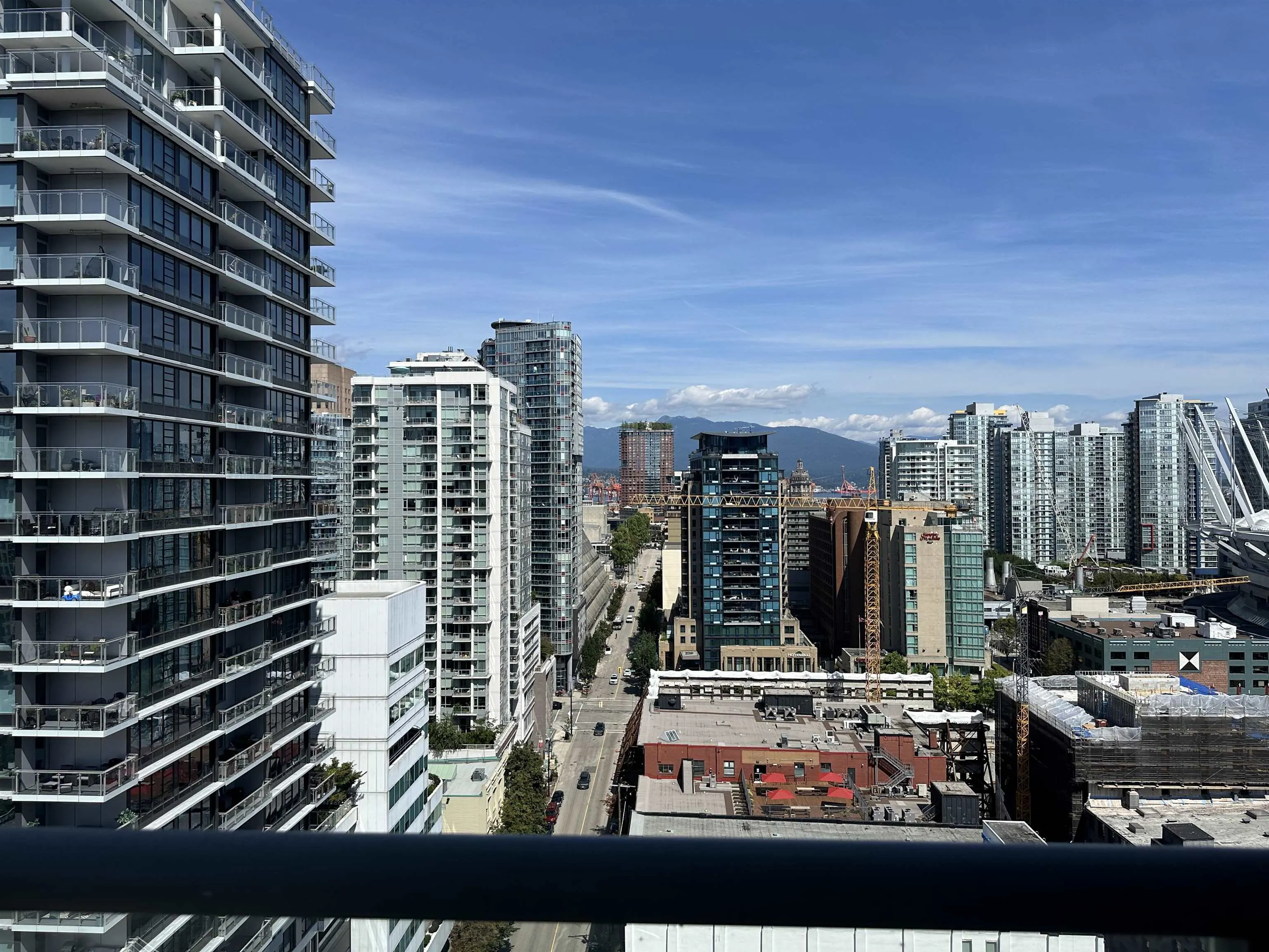 2506 930 Cambie Street
