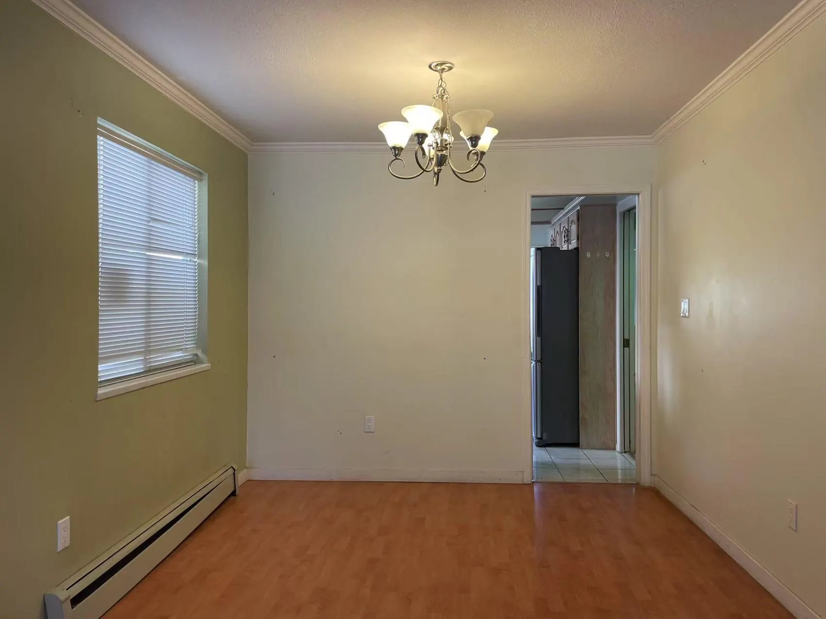 185 W 49th Avenue