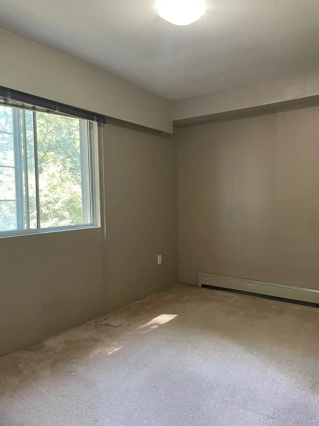 185 W 49th Avenue