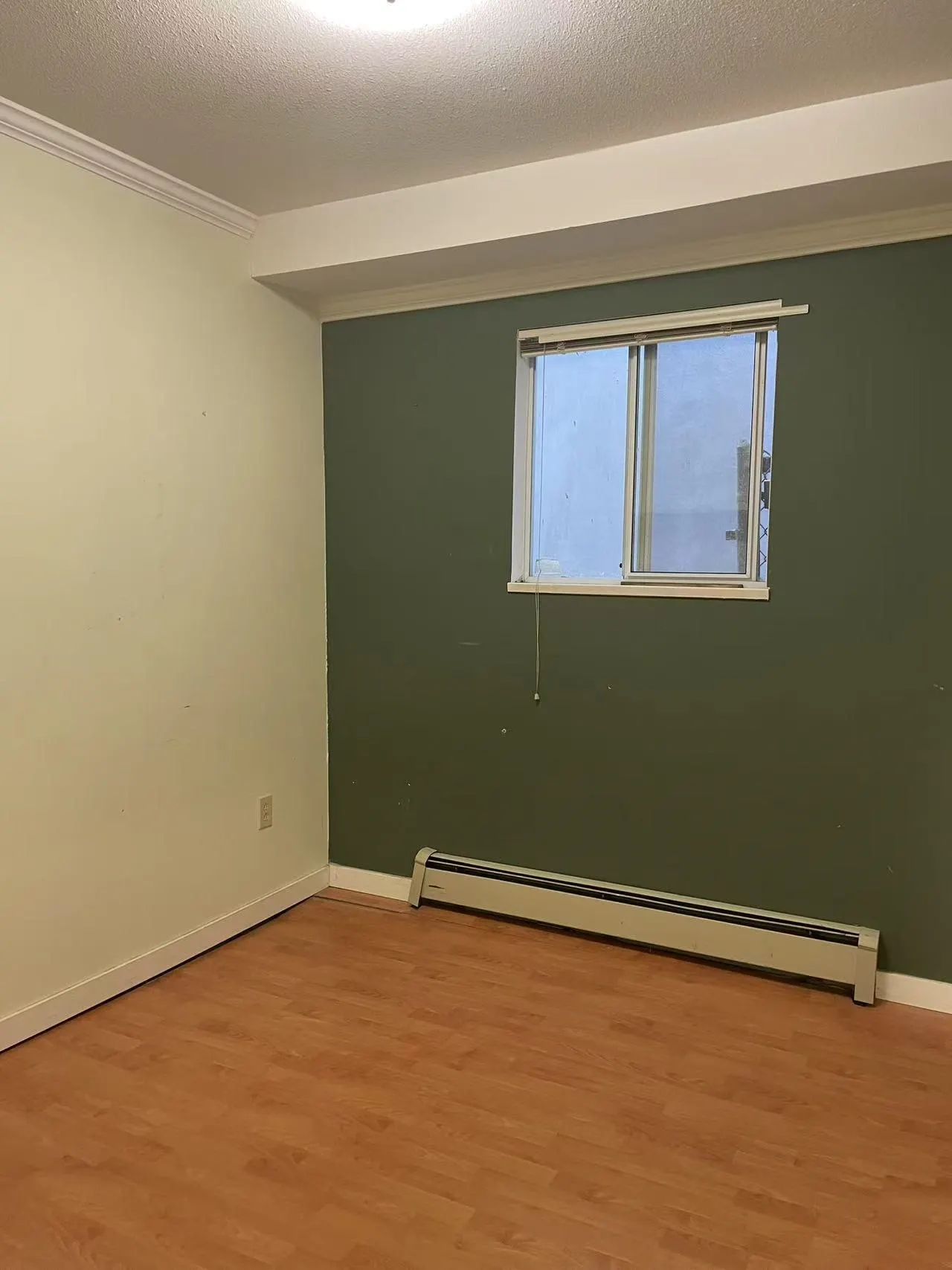 185 W 49th Avenue