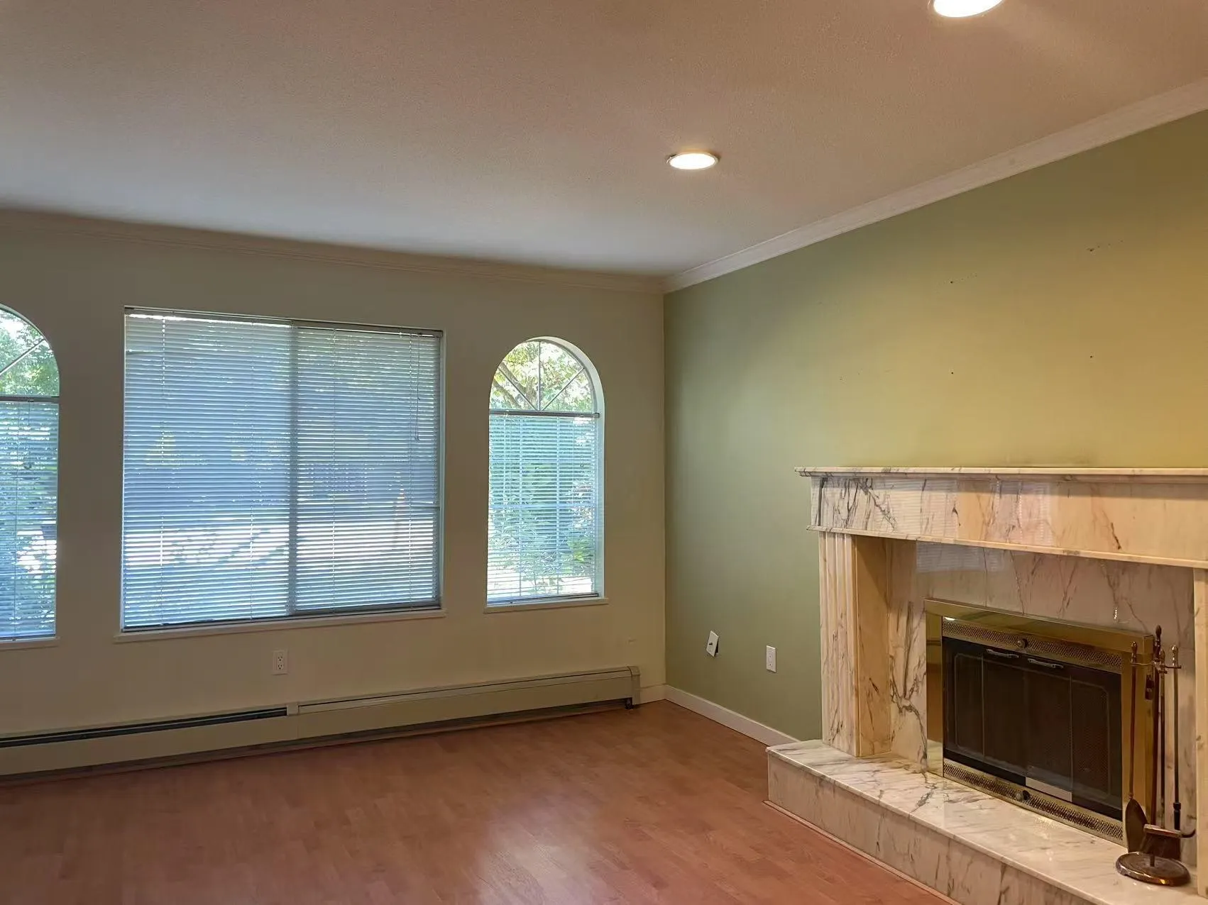 185 W 49th Avenue
