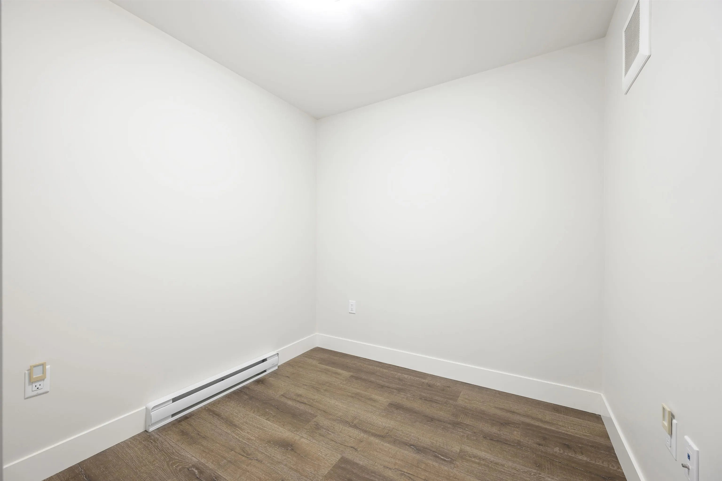 204 22638 119 Avenue
