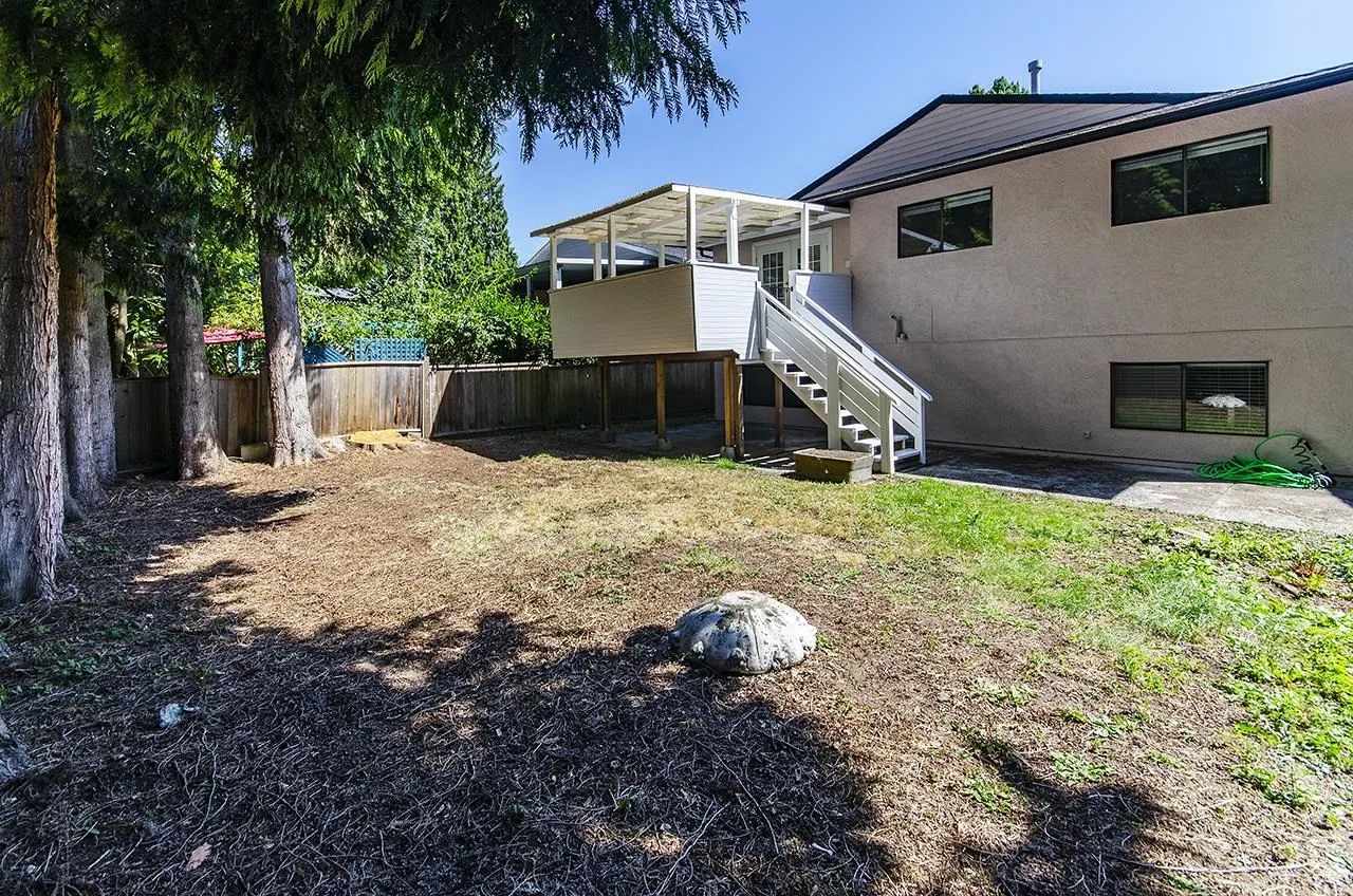 Upper Level 1220 Nestor Street