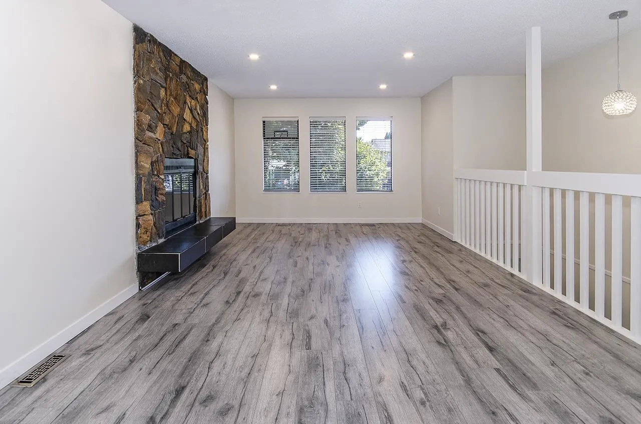 Upper Level 1220 Nestor Street