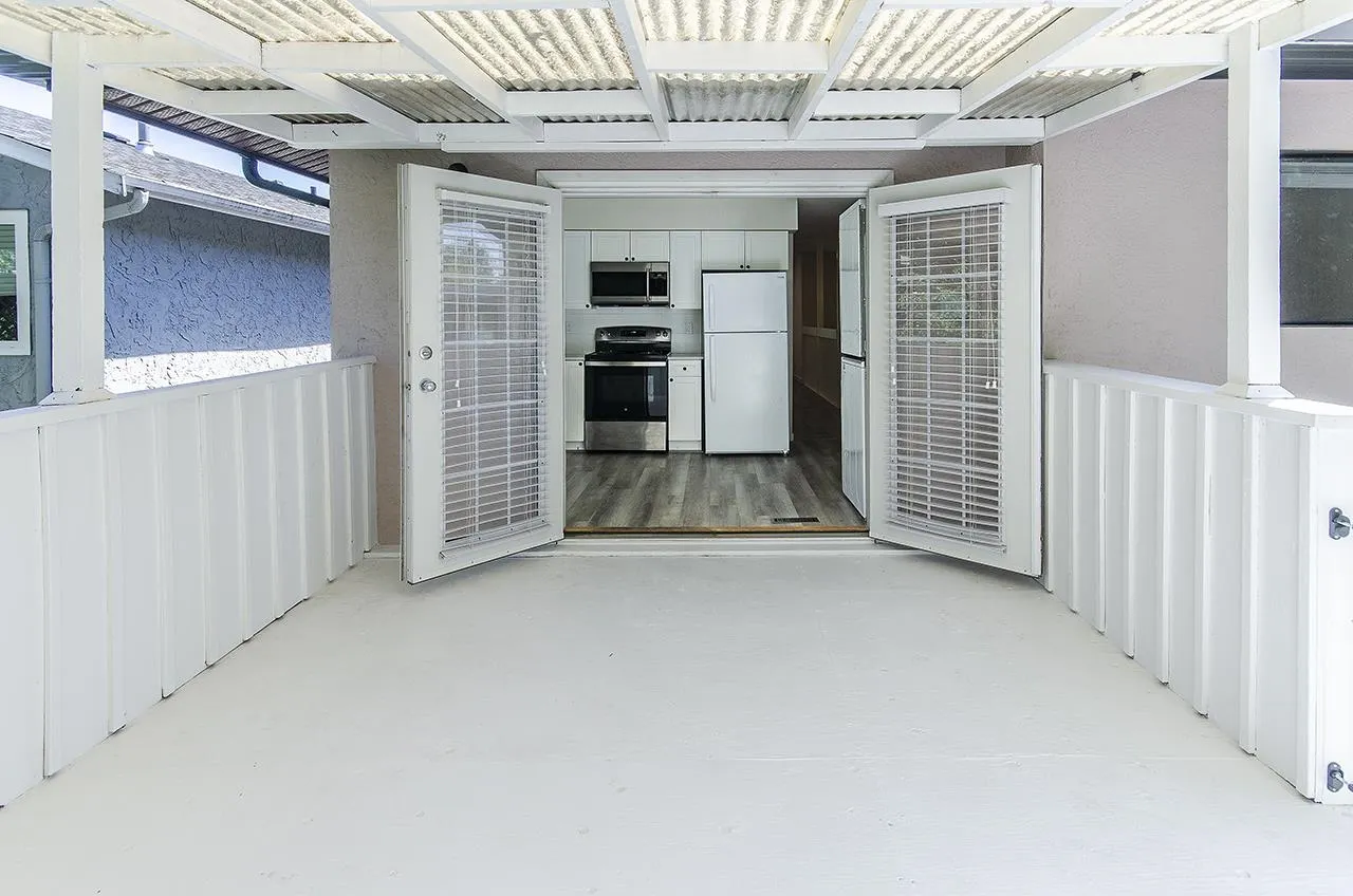 Upper Level 1220 Nestor Street