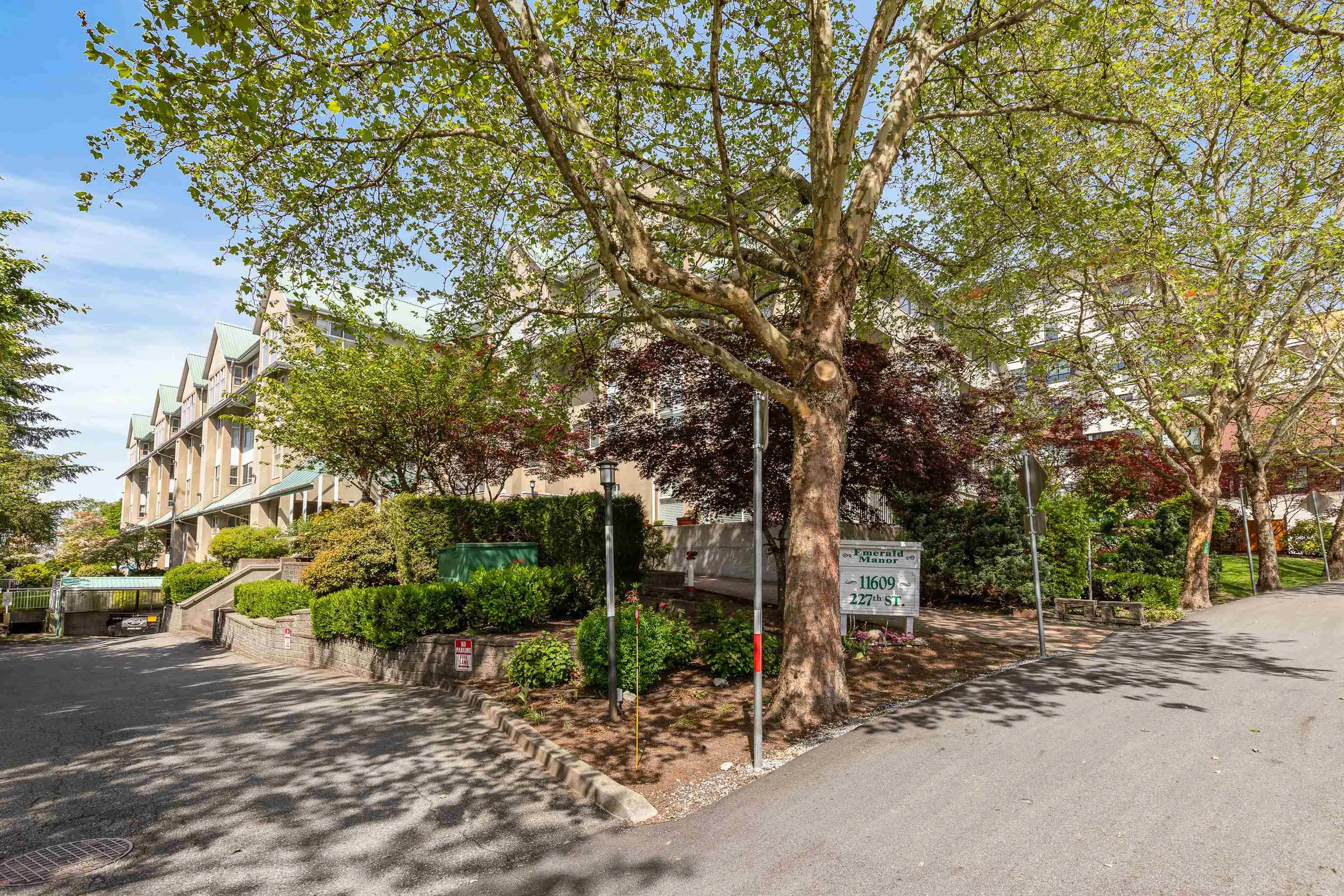 205 11609 227 Street