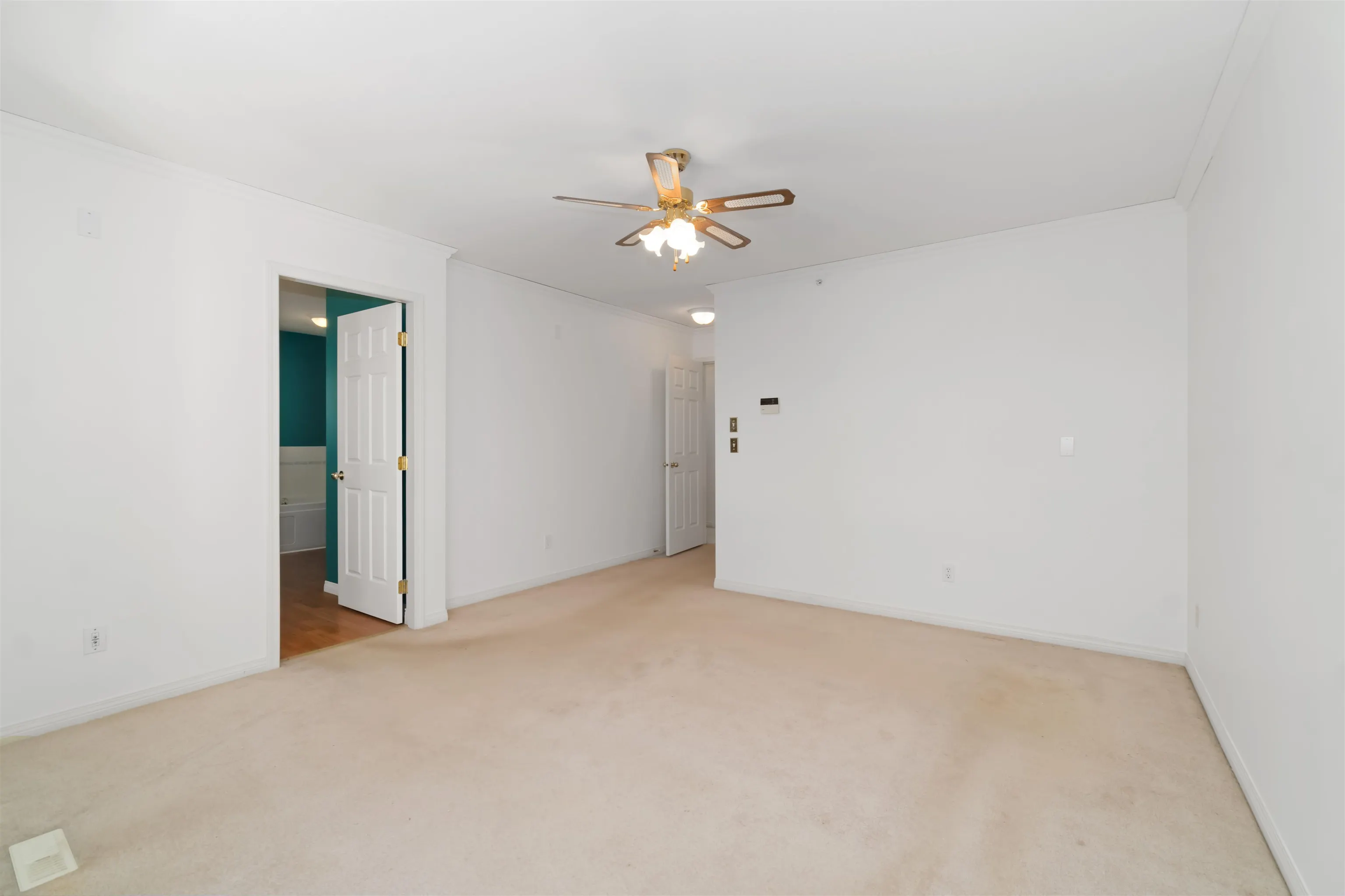 96 758 Riverside Drive