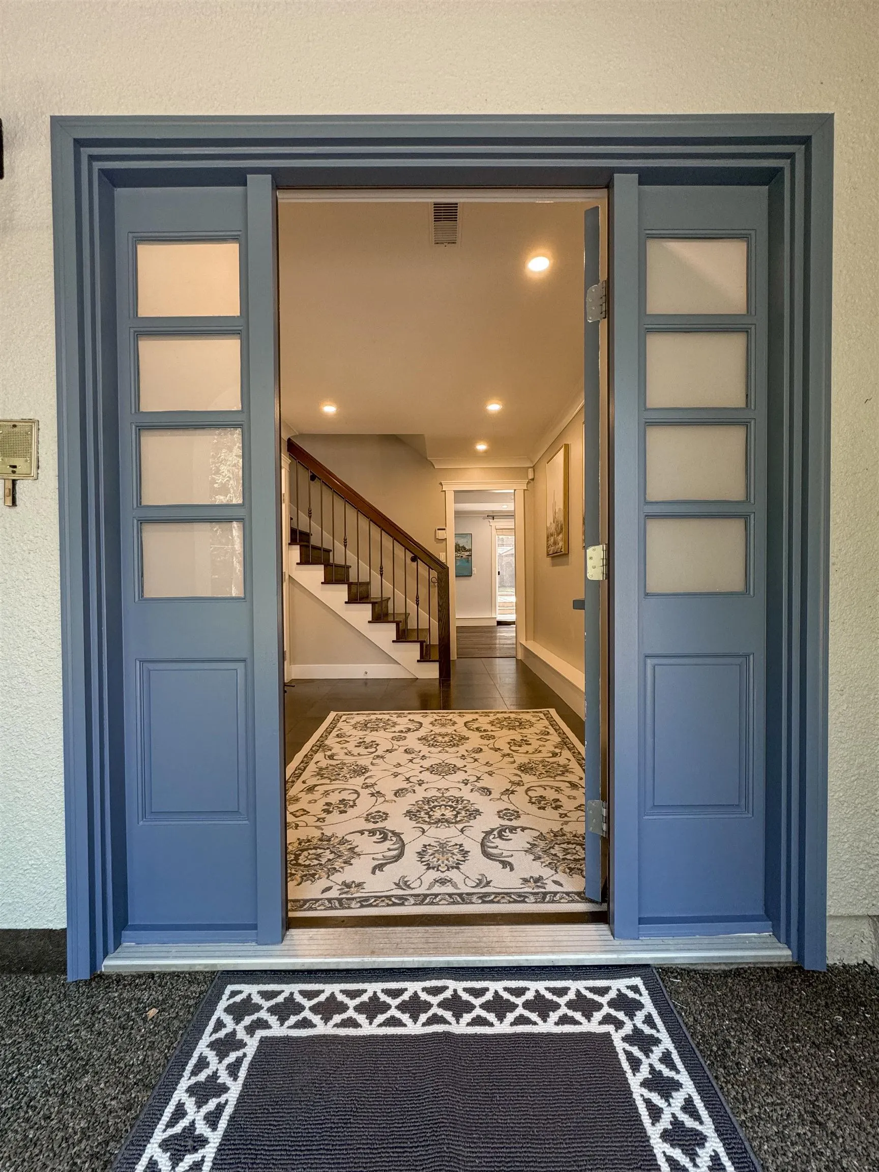 14092 Crescent Road