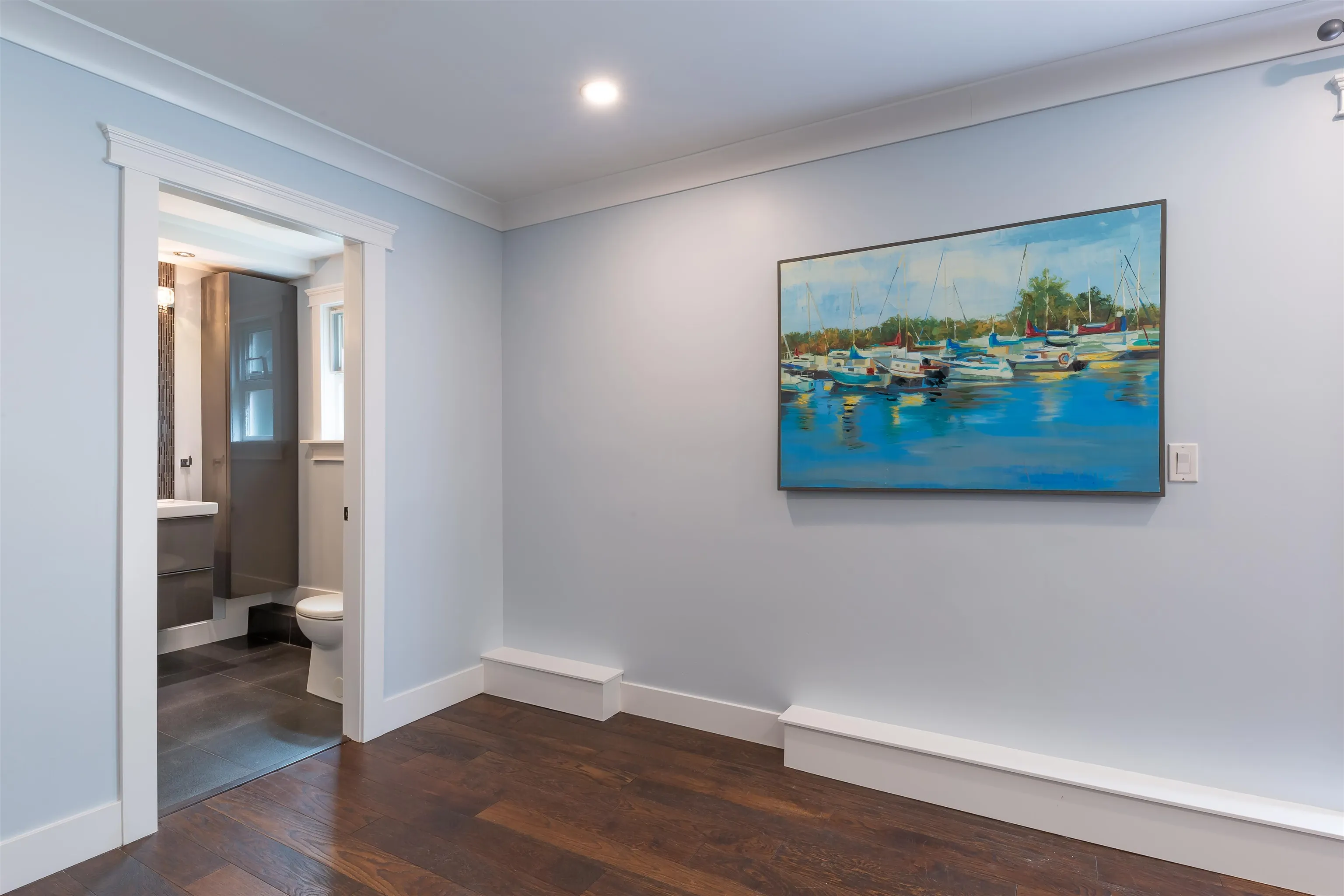 14092 Crescent Road