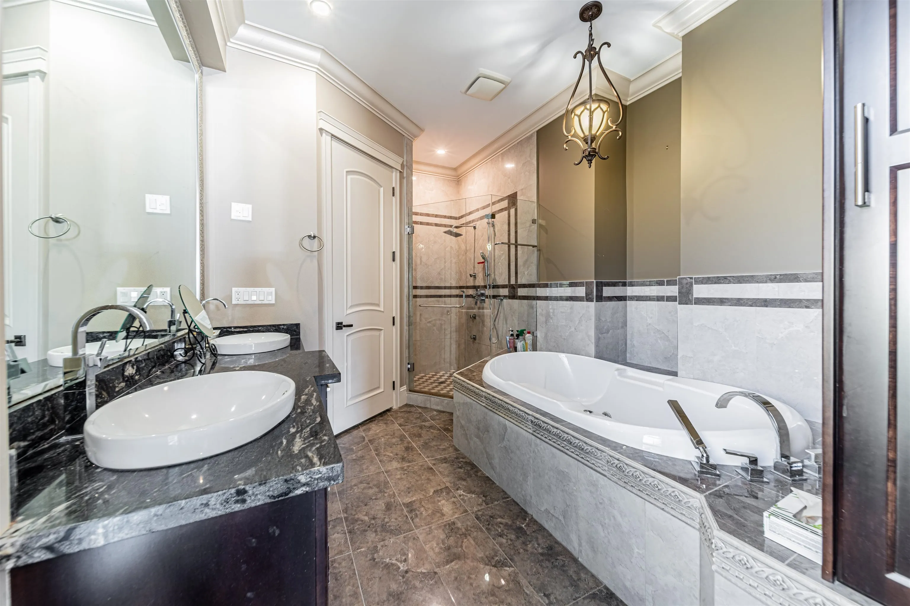 4628 Westlawn Drive