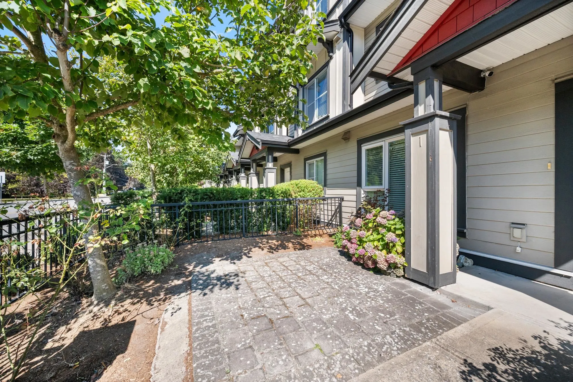 9 9131 Williams Road