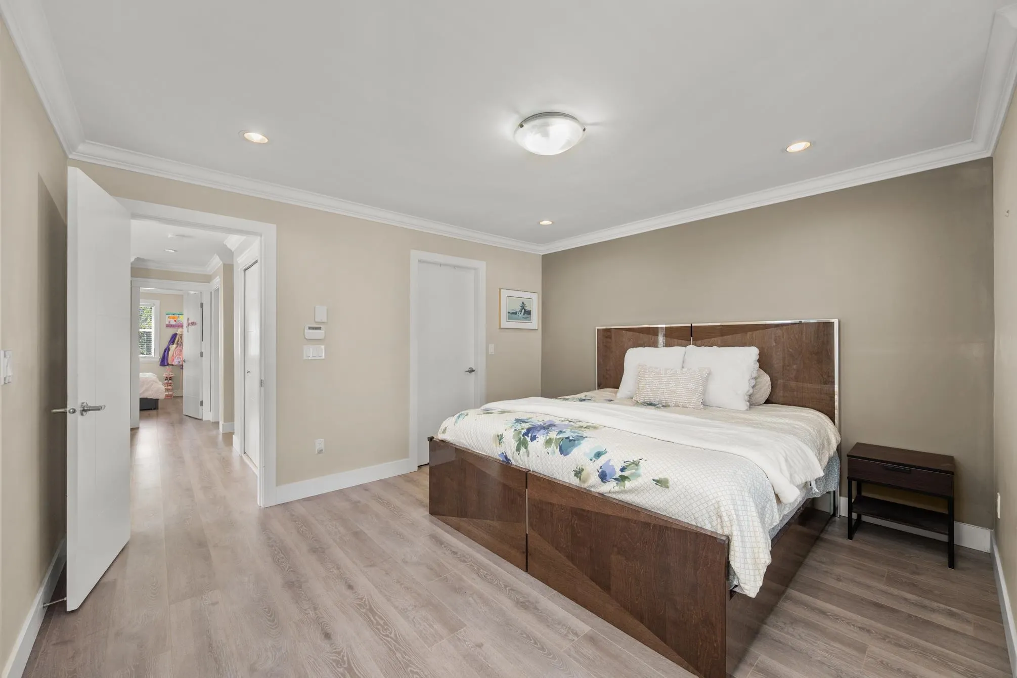 9 9131 Williams Road