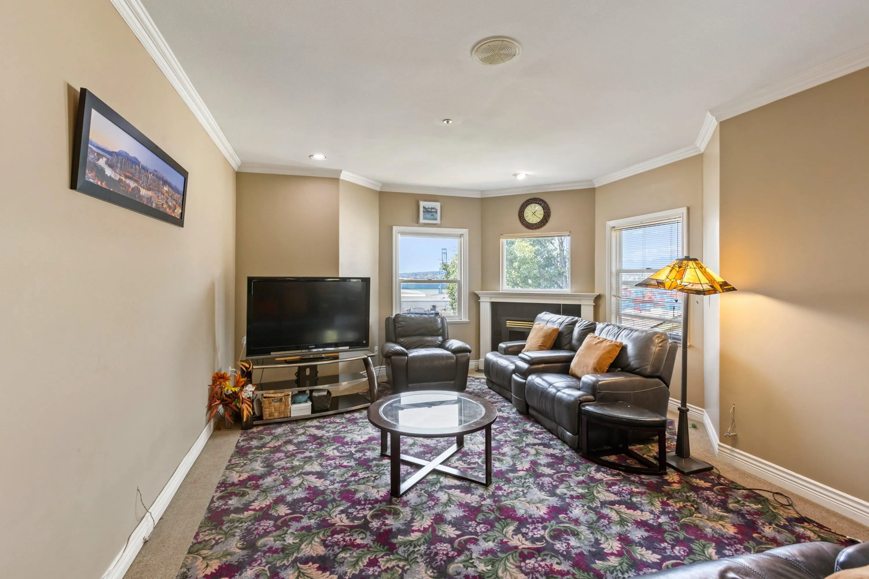 11393 Royal Crescent
