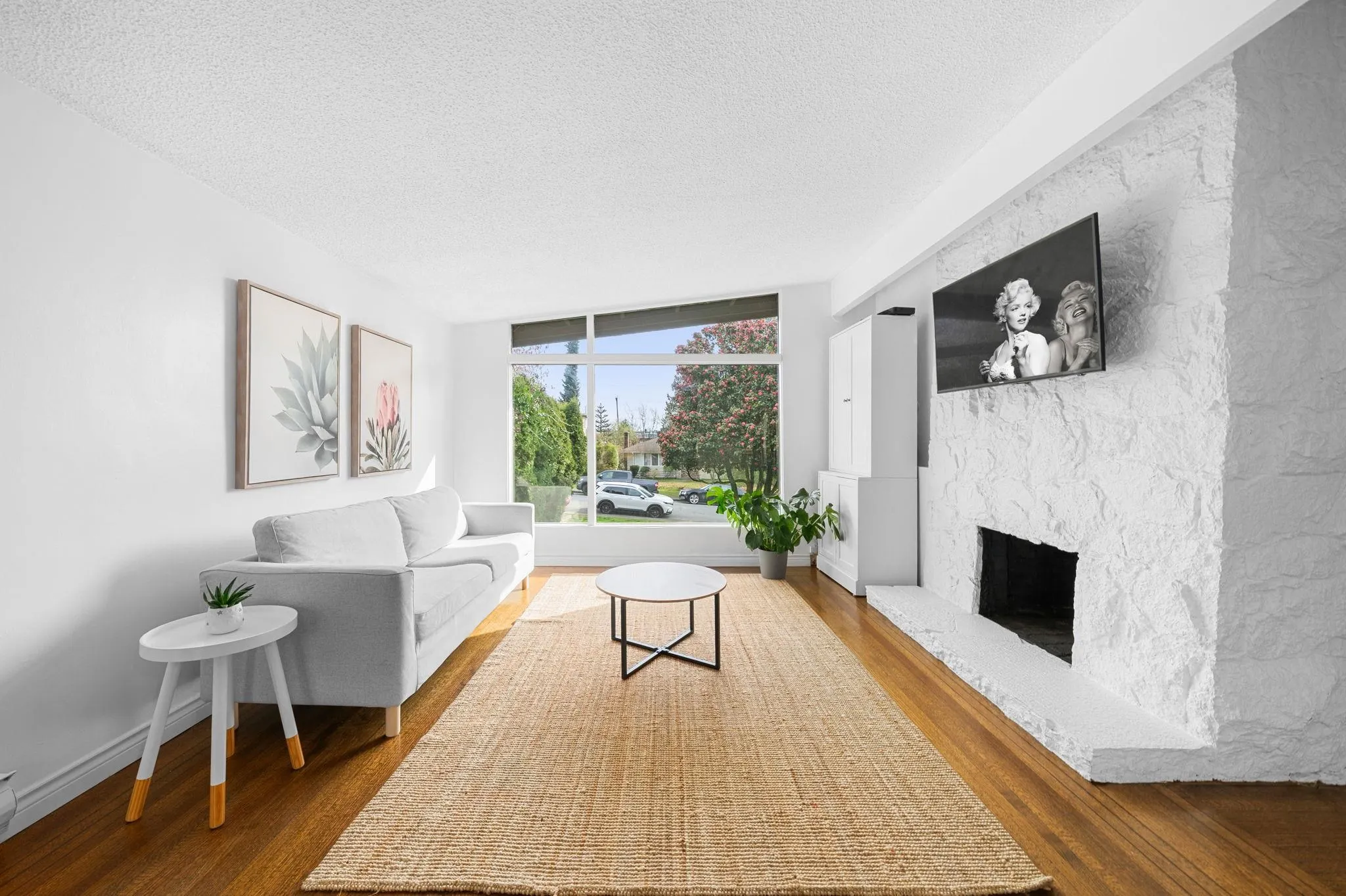530 W 14th Street