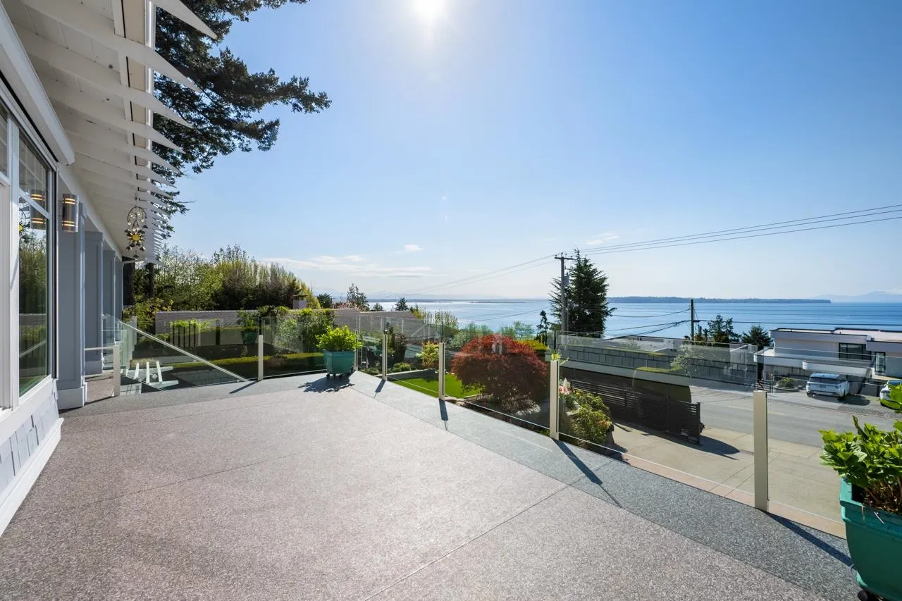 14213 Marine Drive