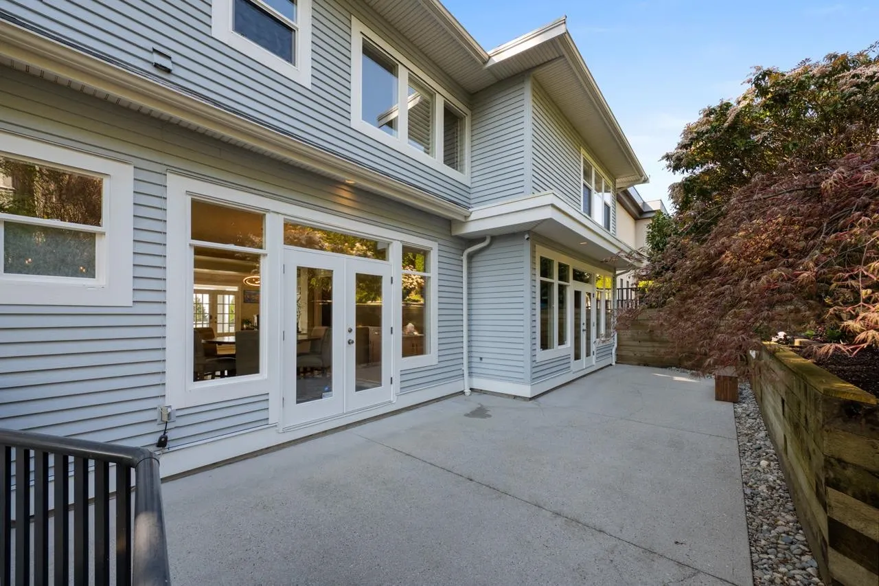 14213 Marine Drive