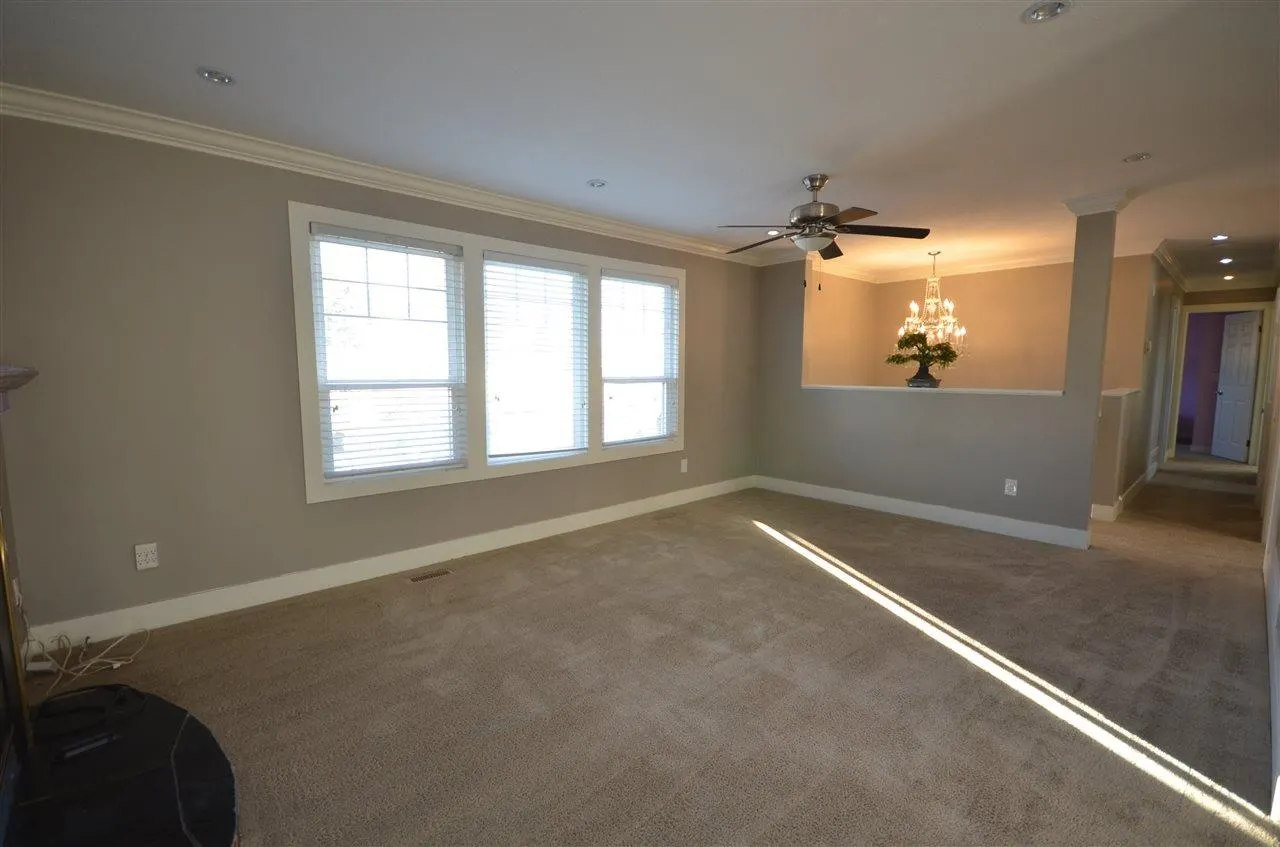 32138 Astoria Crescent