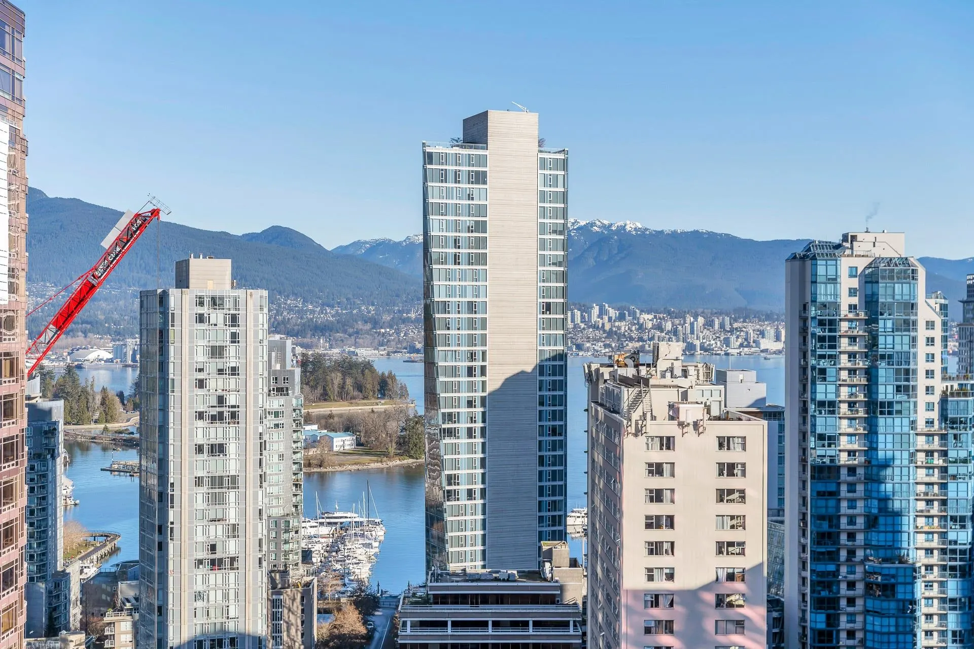1103 1482 Robson Street