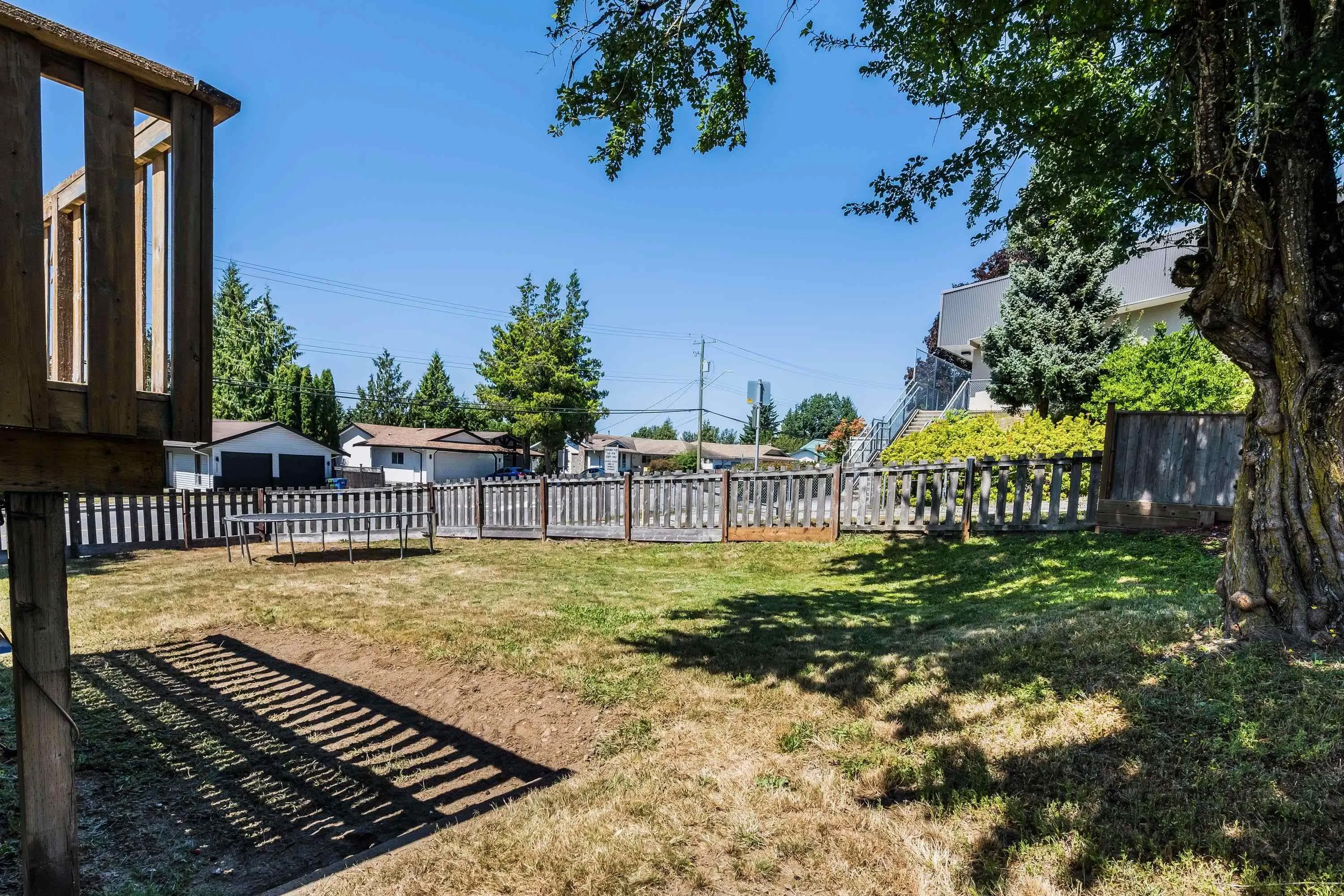 34805 Champlain Crescent
