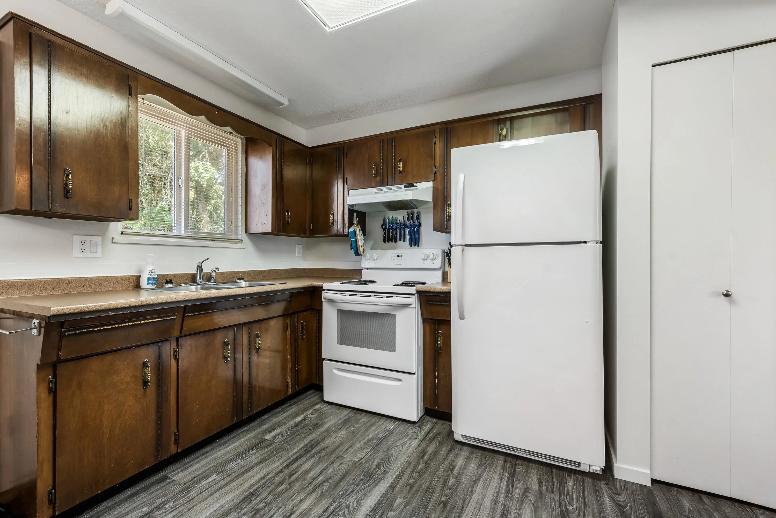 34805 Champlain Crescent