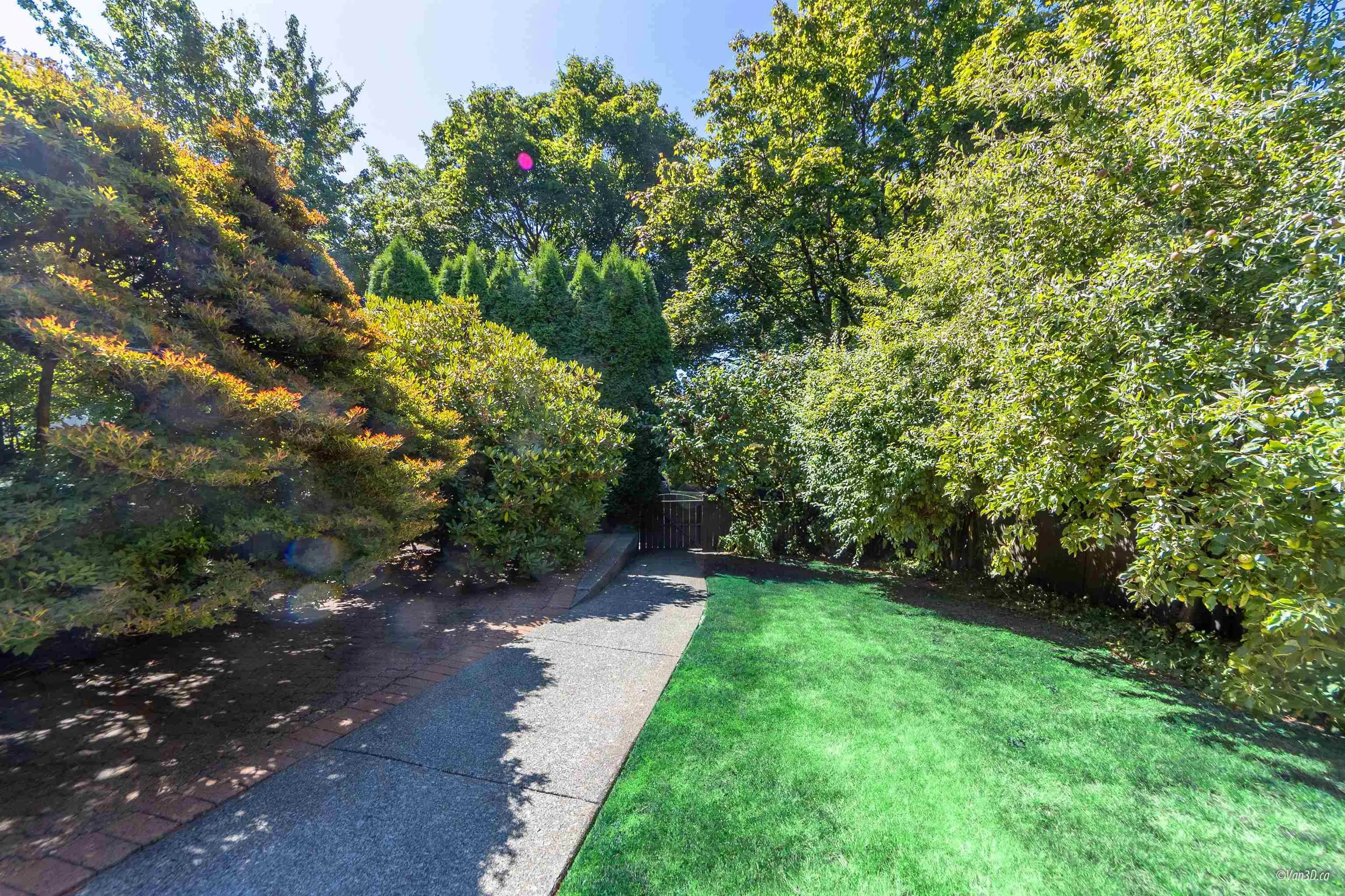 2141 W 47th Avenue