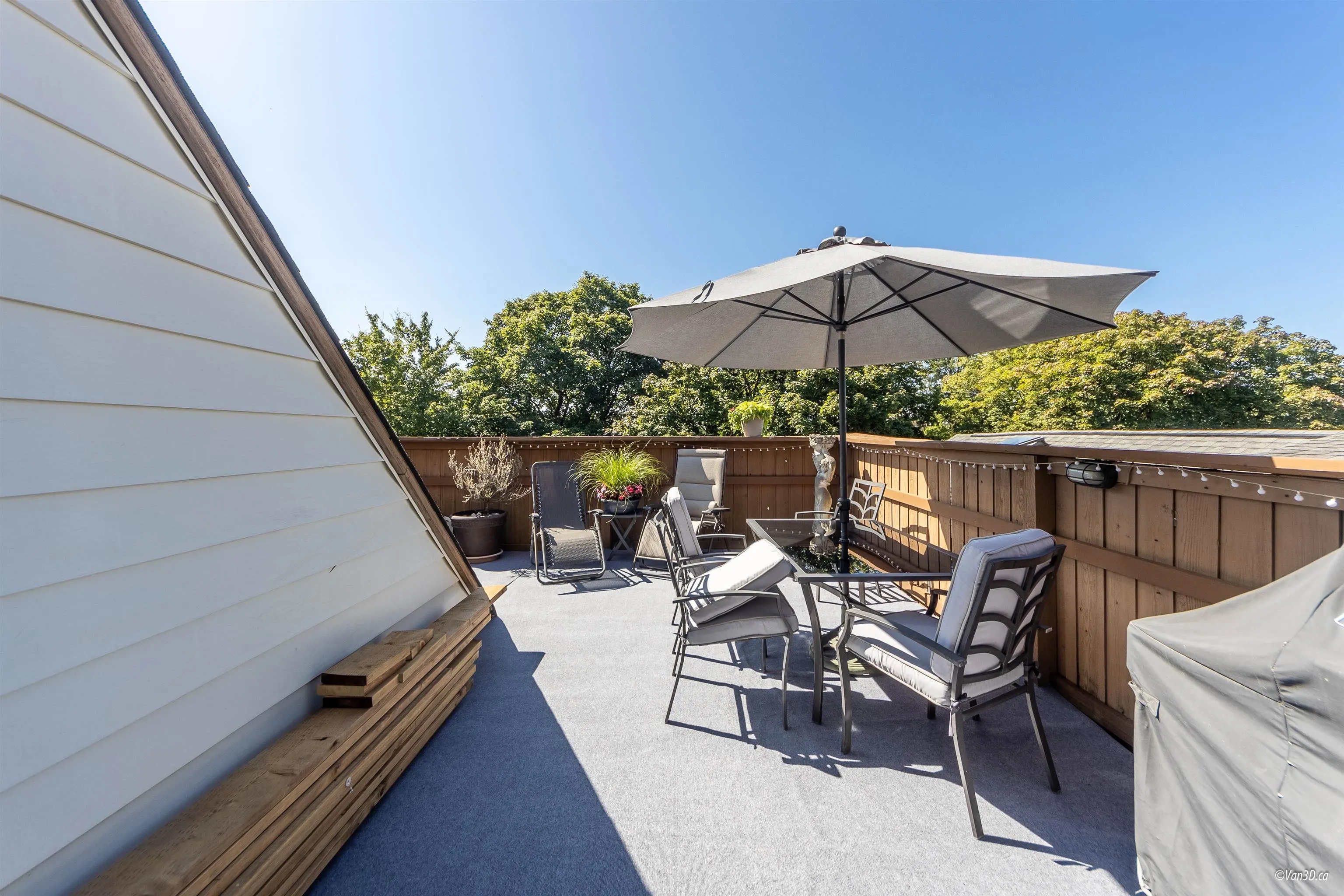 2141 W 47th Avenue