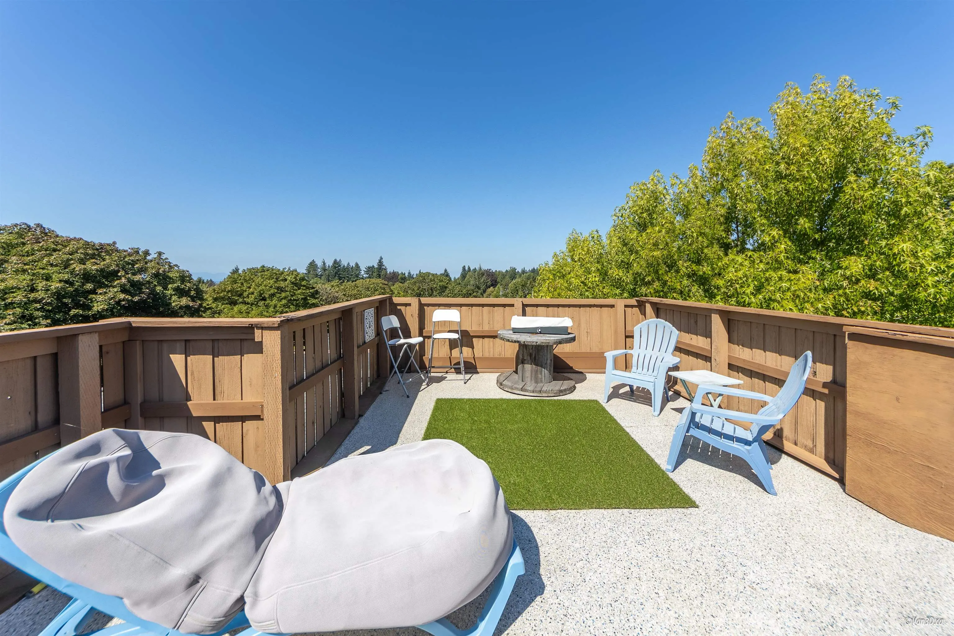 2141 W 47th Avenue