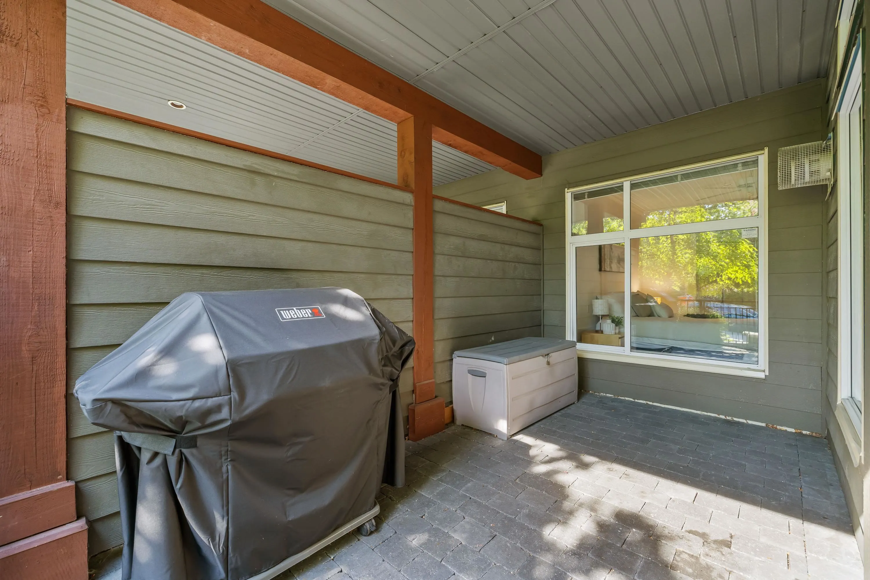 120 6328 Larkin Drive