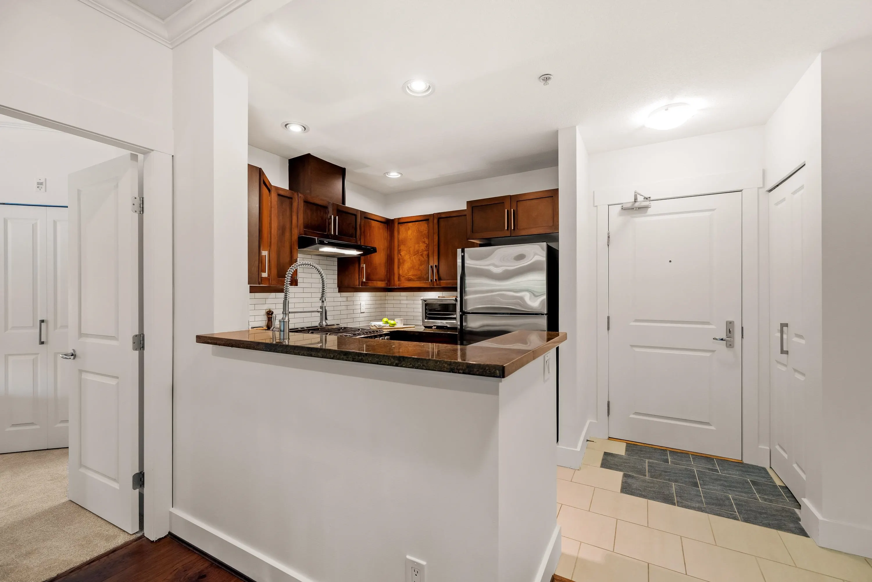 120 6328 Larkin Drive