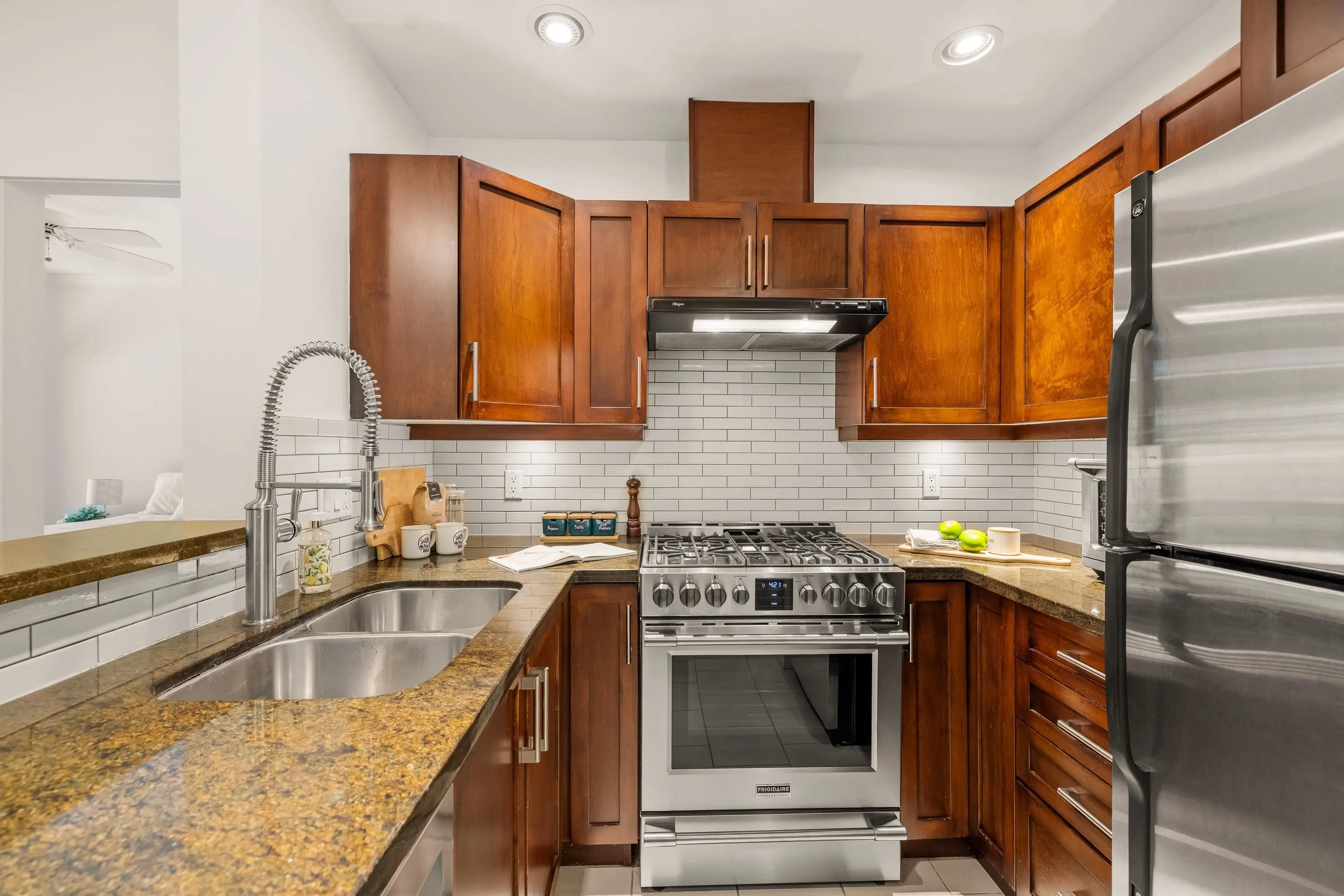 120 6328 Larkin Drive