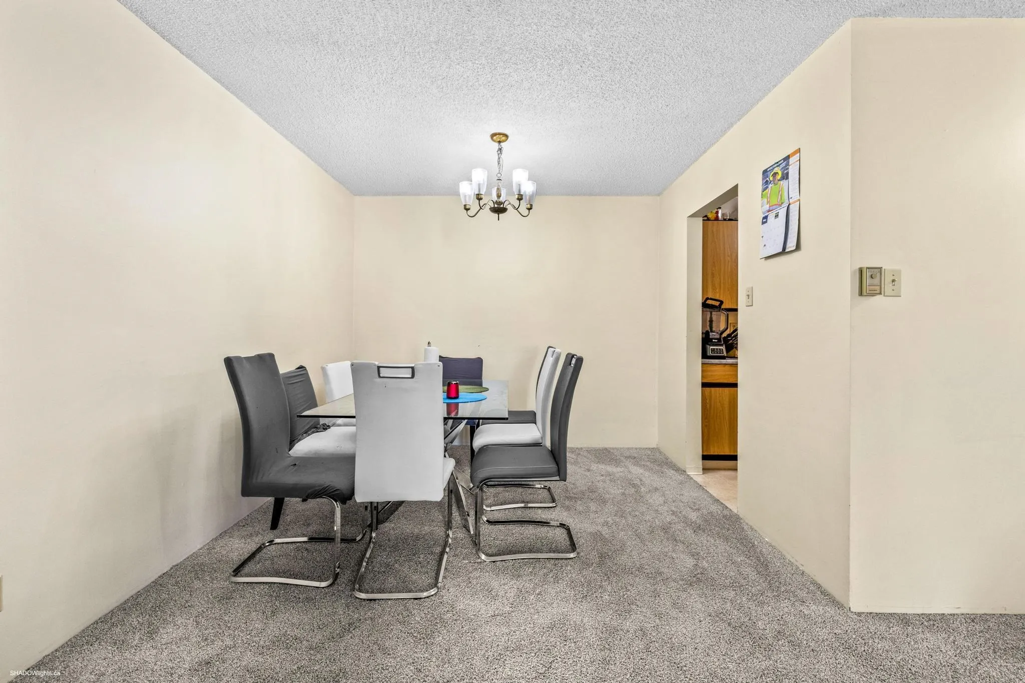 211 8400 Lansdowne Road