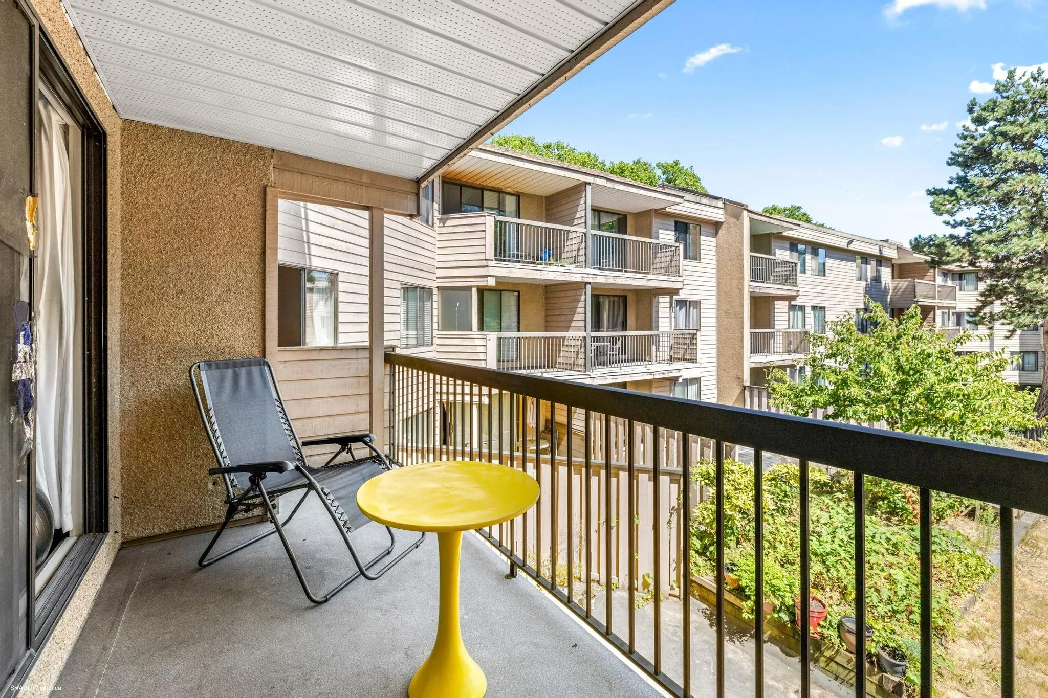 211 8400 Lansdowne Road