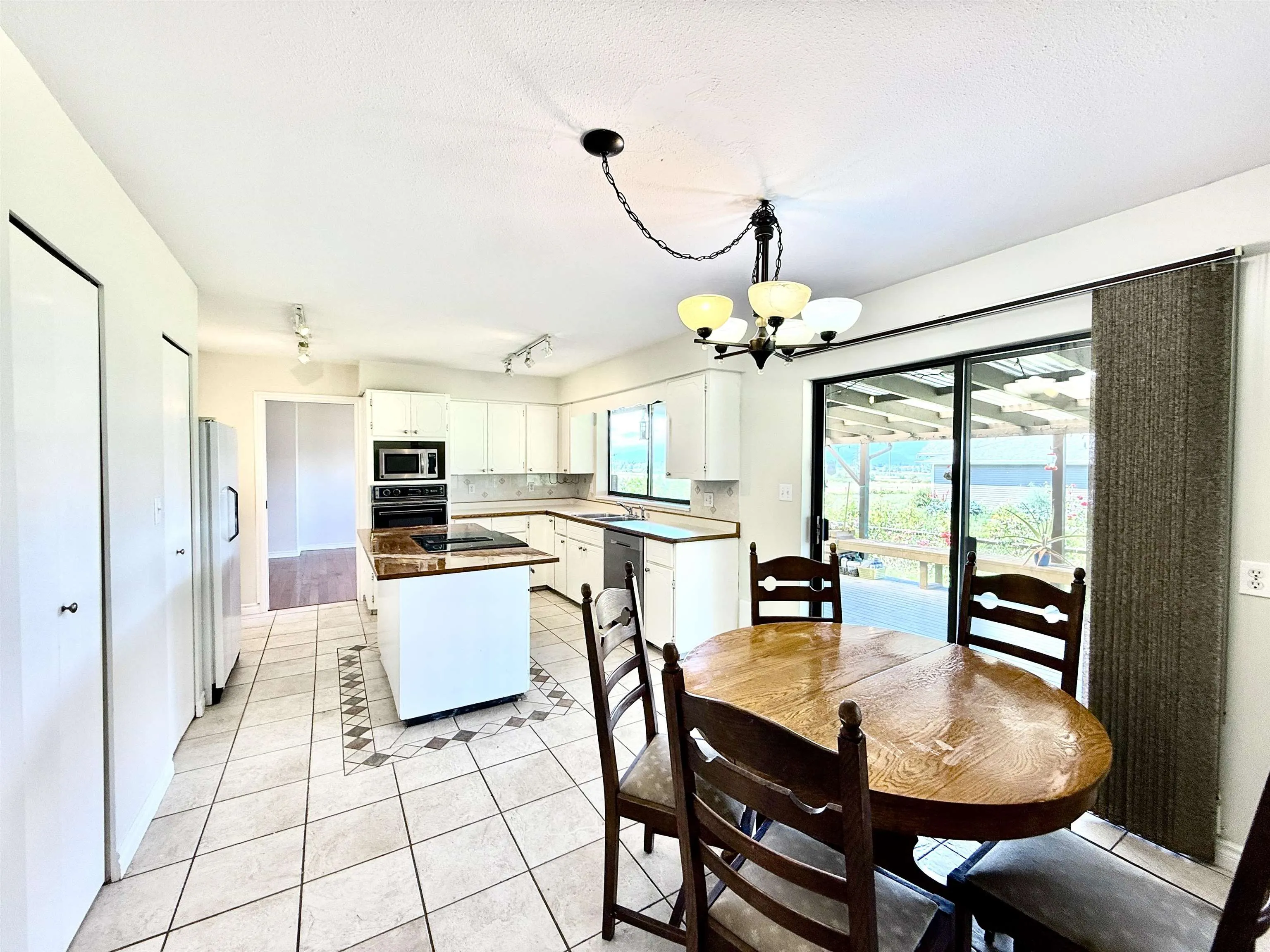12459 Meadow Brook Place