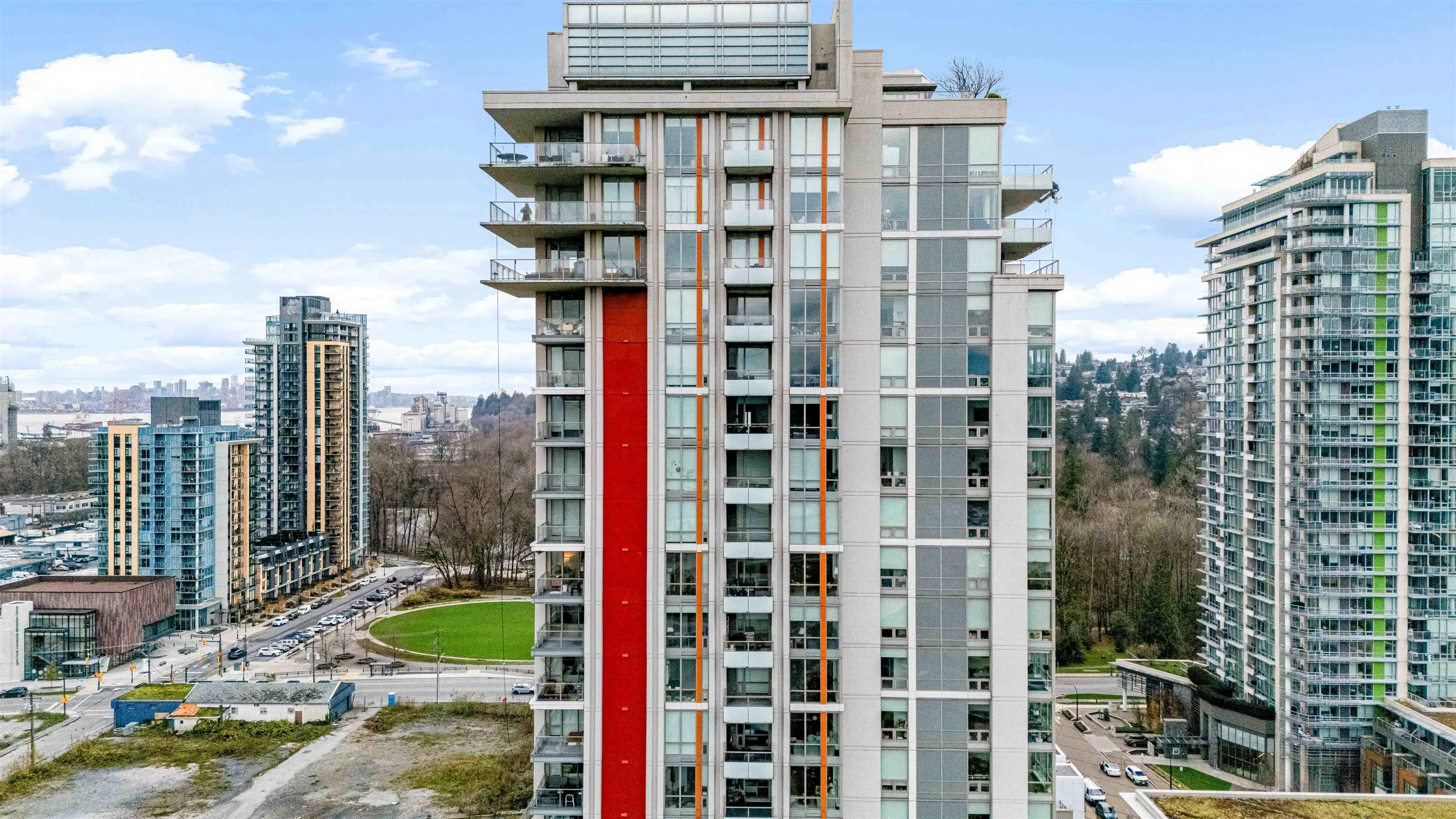 1401 1550 Fern Street