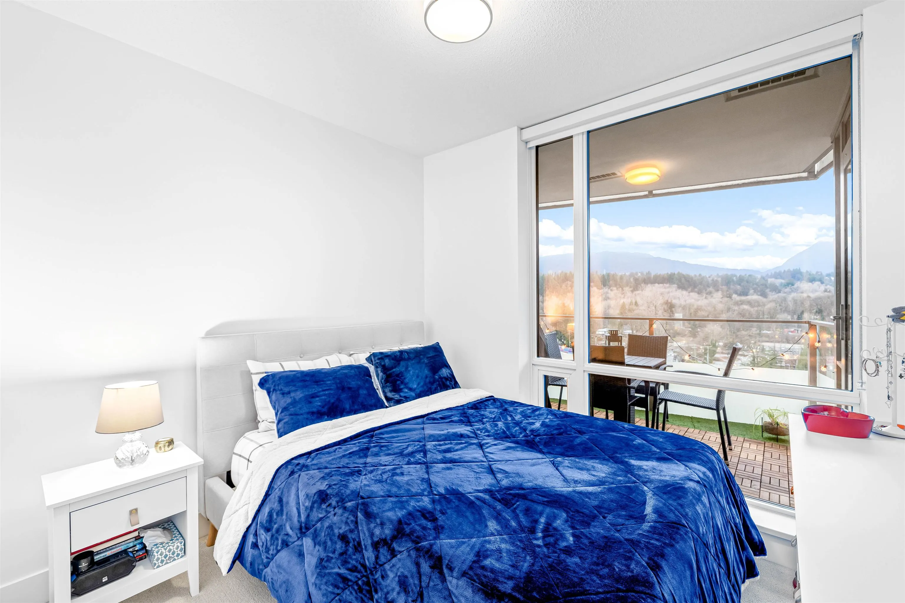 1401 1550 Fern Street