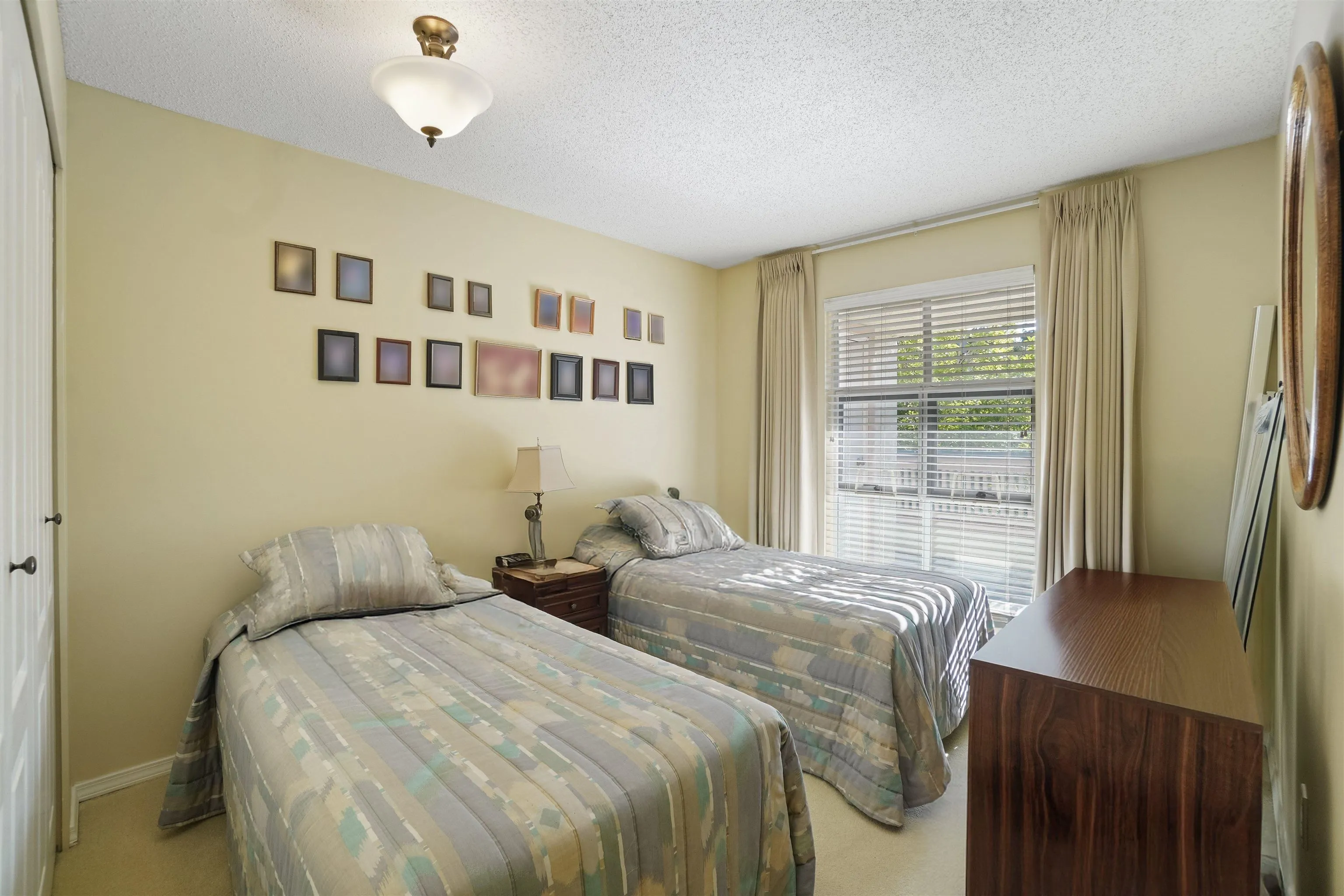 105 7580 Minoru Boulevard