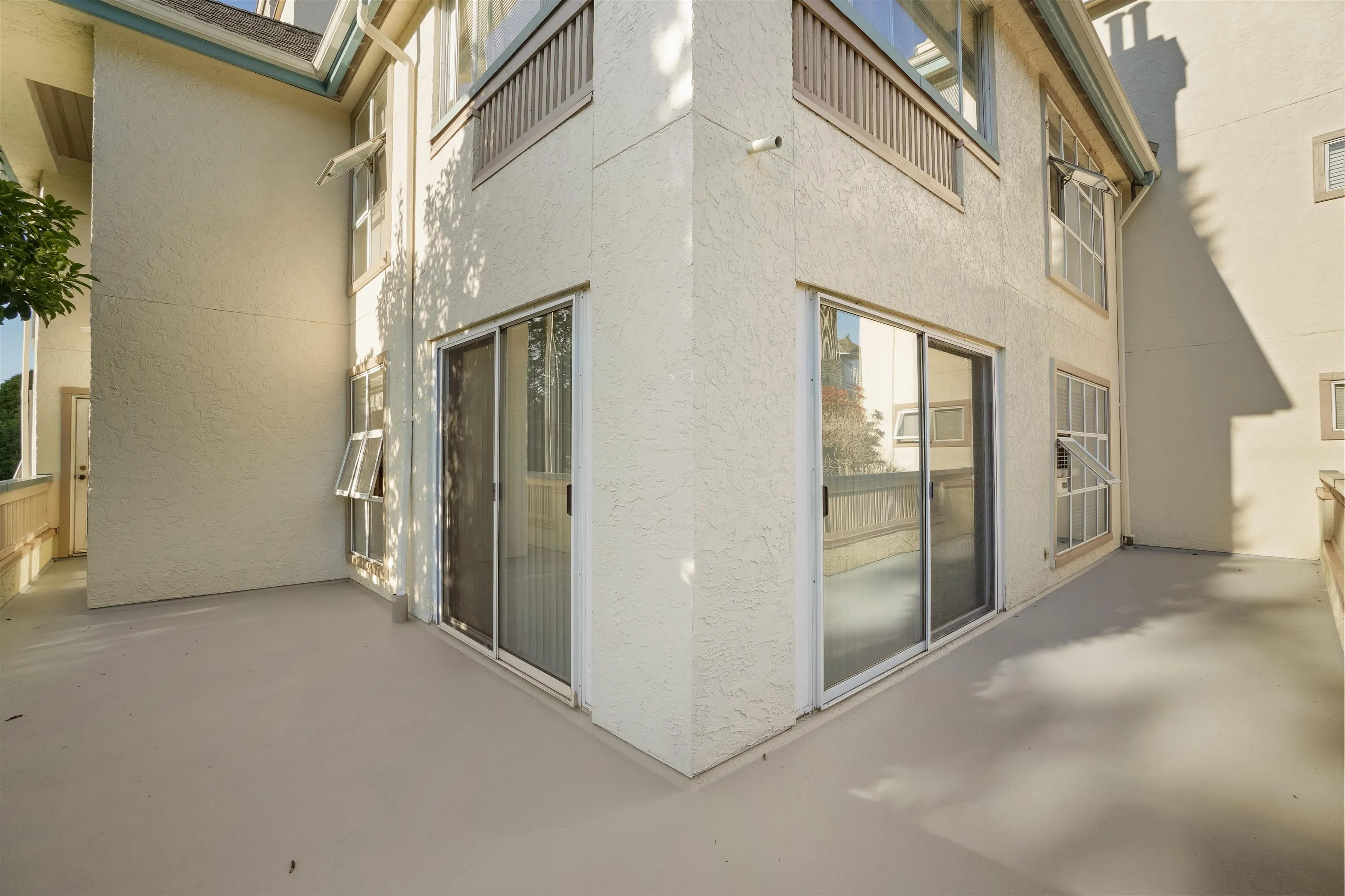 105 7580 Minoru Boulevard