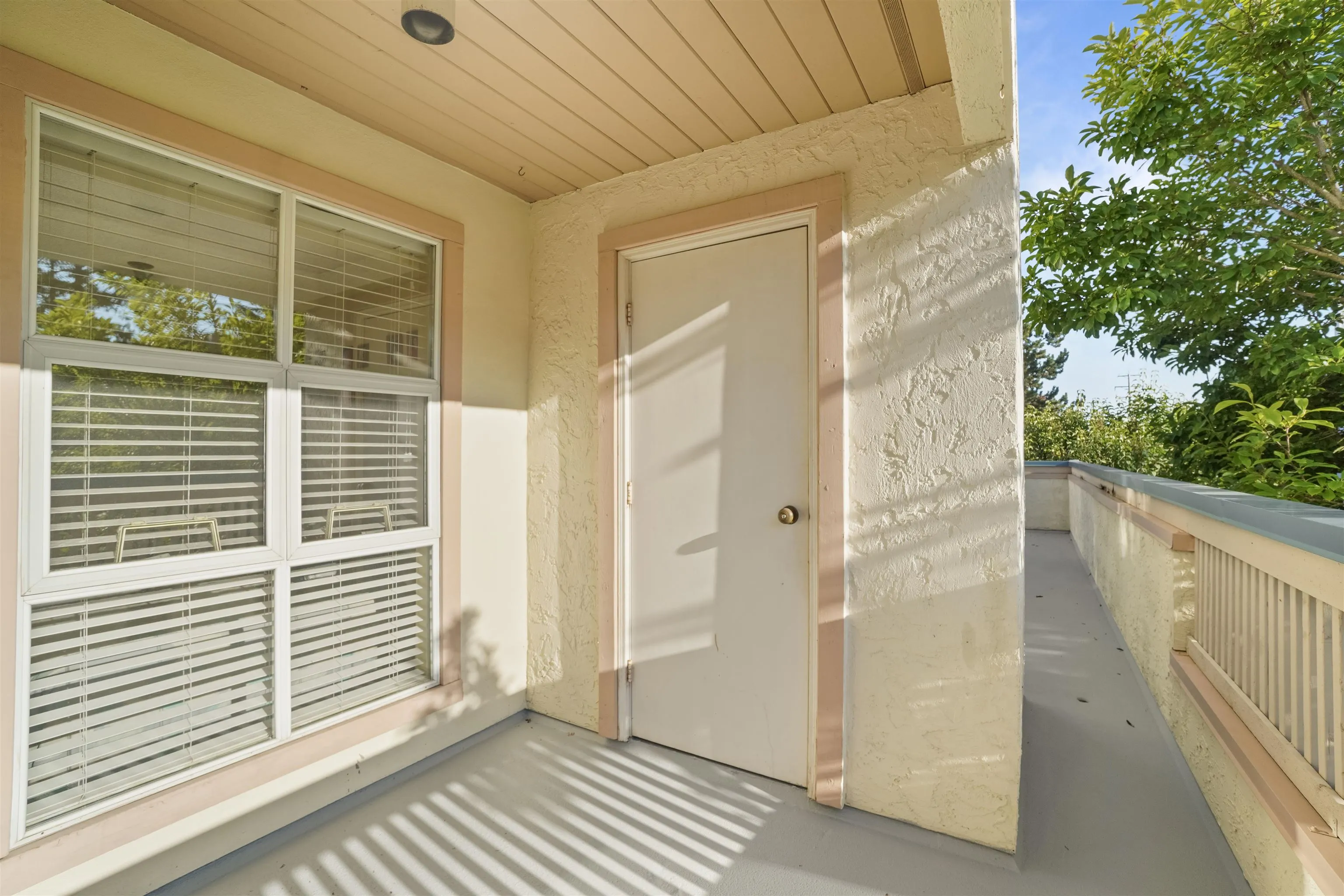 105 7580 Minoru Boulevard