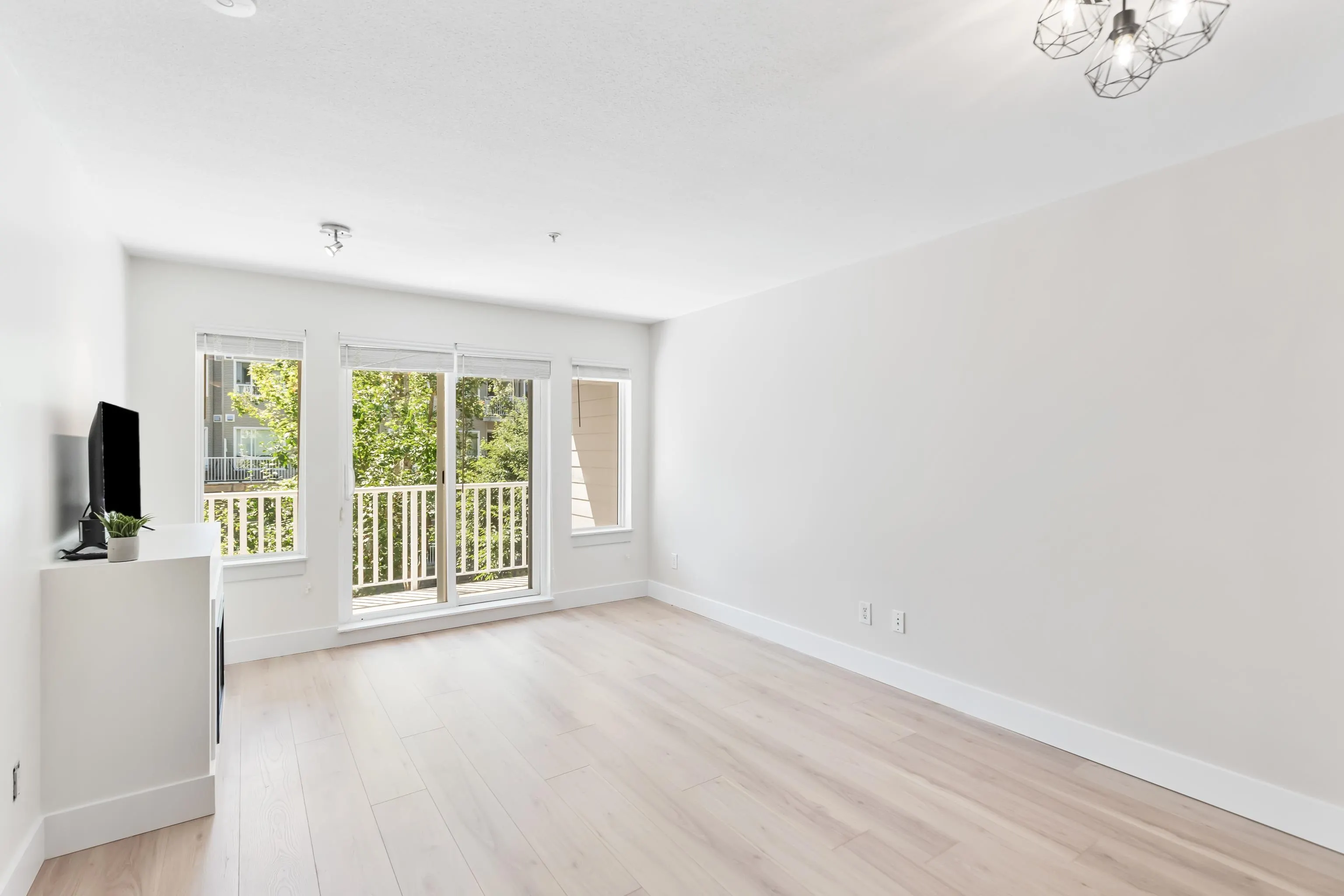 210 12283 224 Street