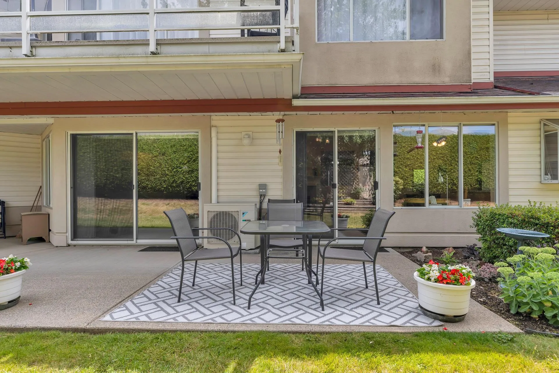 5 31406 Upper Maclure Road