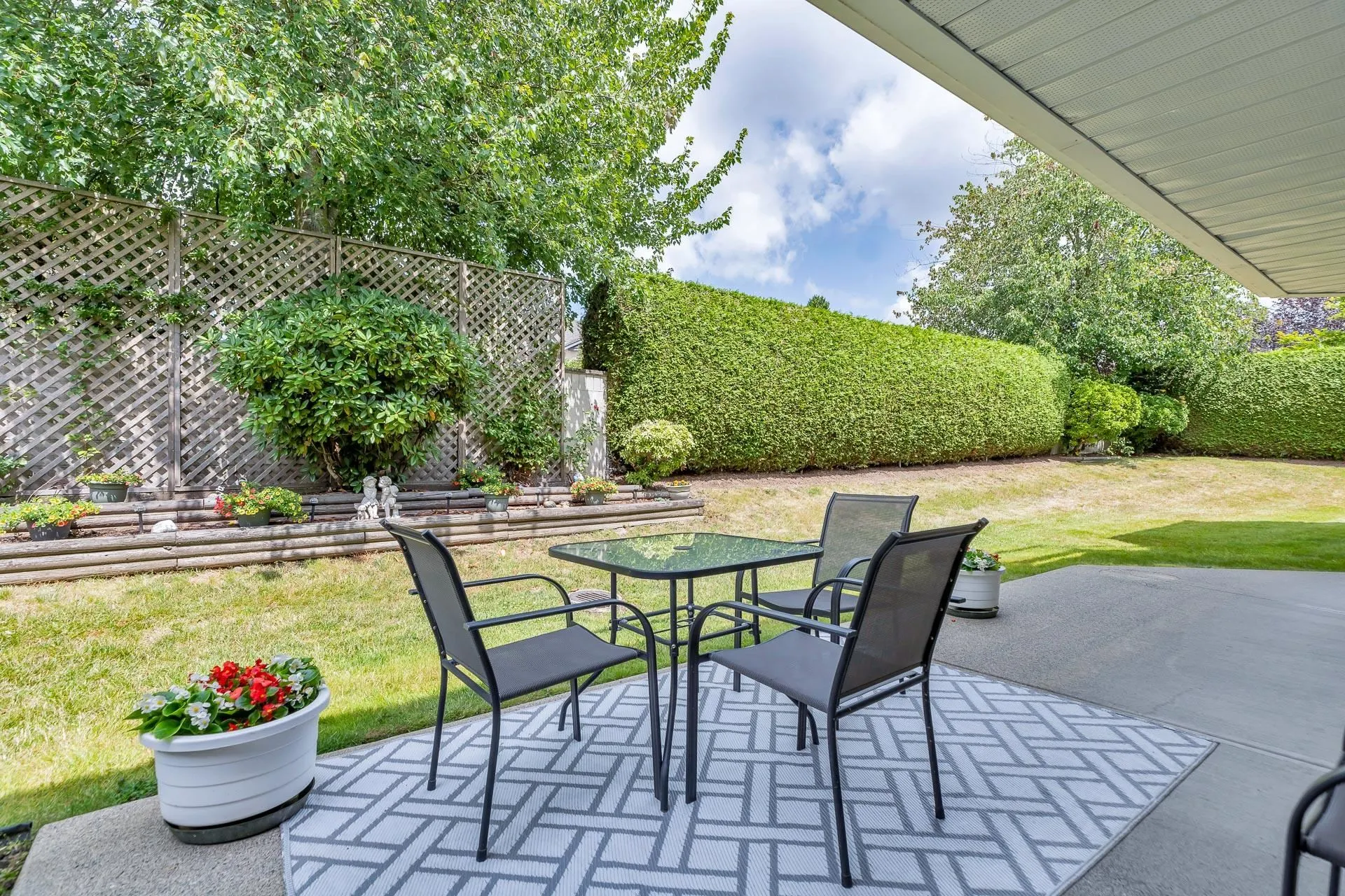 5 31406 Upper Maclure Road
