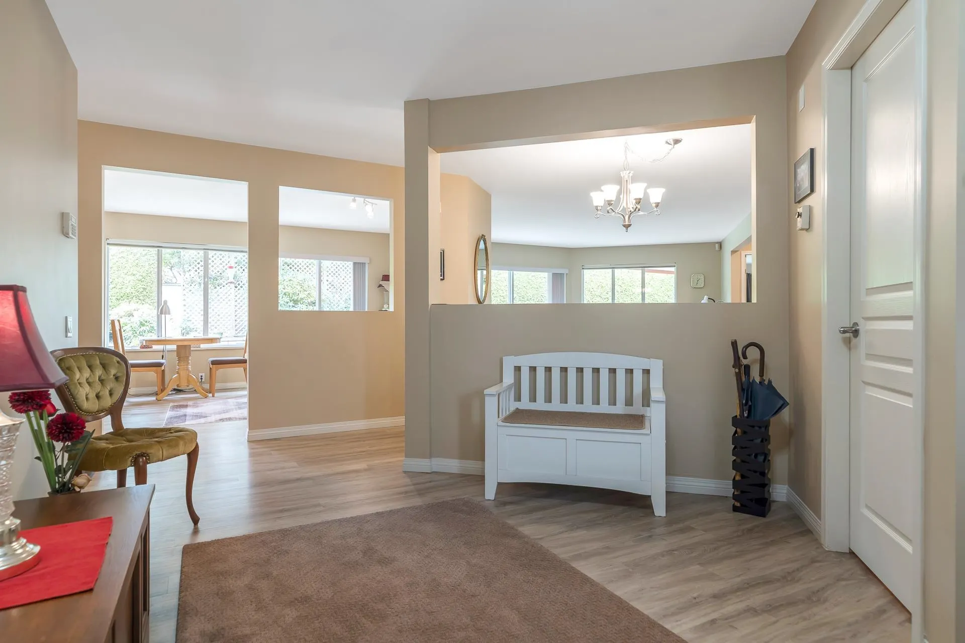 5 31406 Upper Maclure Road