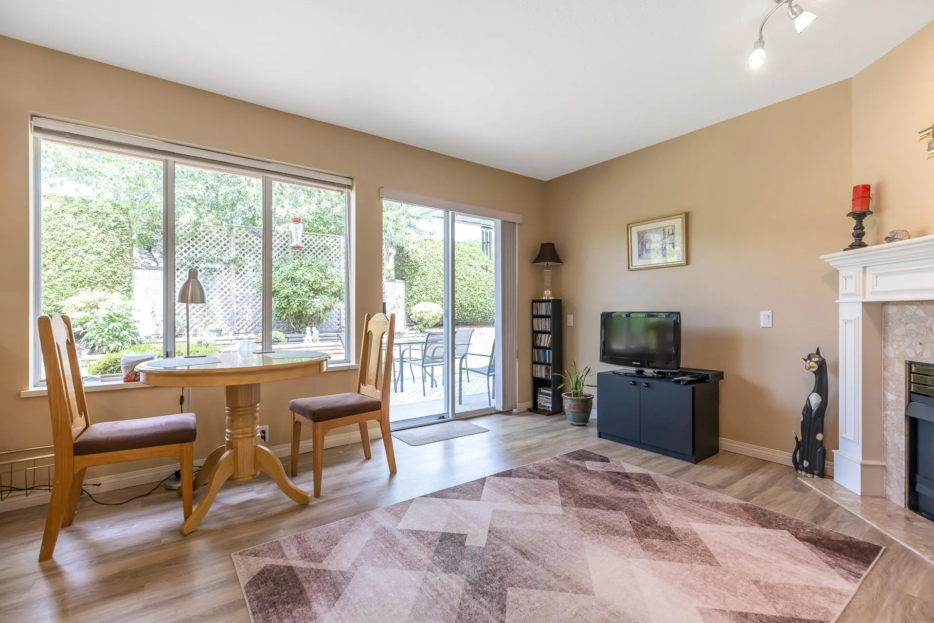 5 31406 Upper Maclure Road